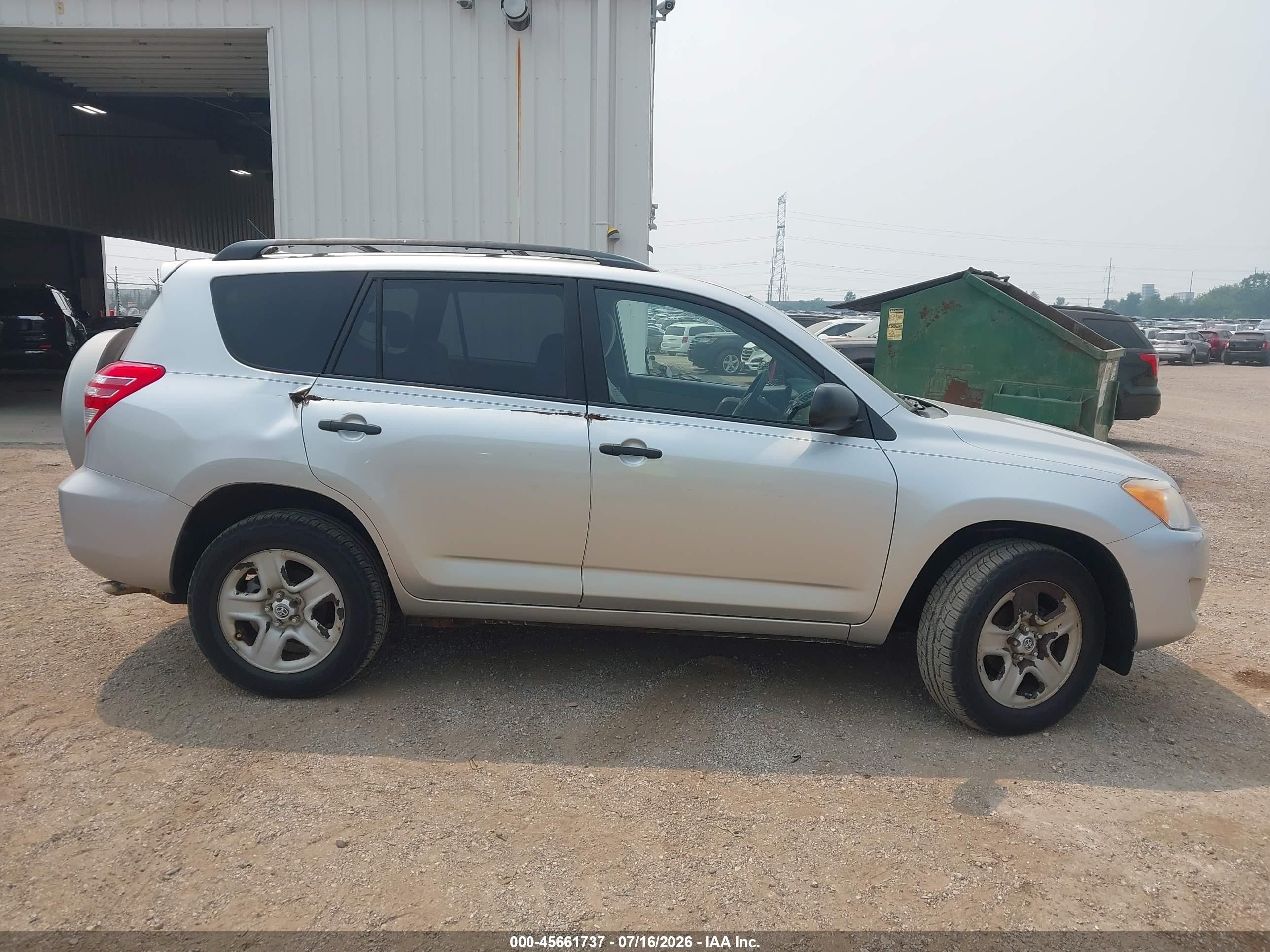2011 Toyota Rav4   Silver vin: 2T3BF4DV7BW086894