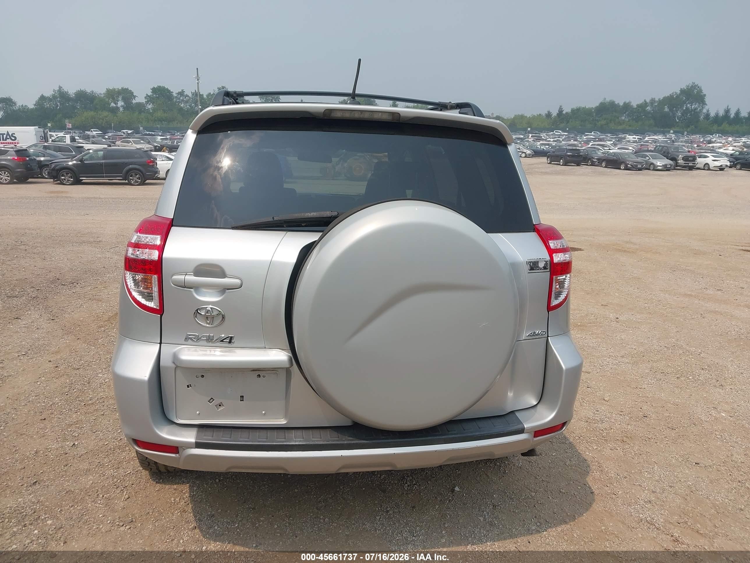 2011 Toyota Rav4   Silver vin: 2T3BF4DV7BW086894