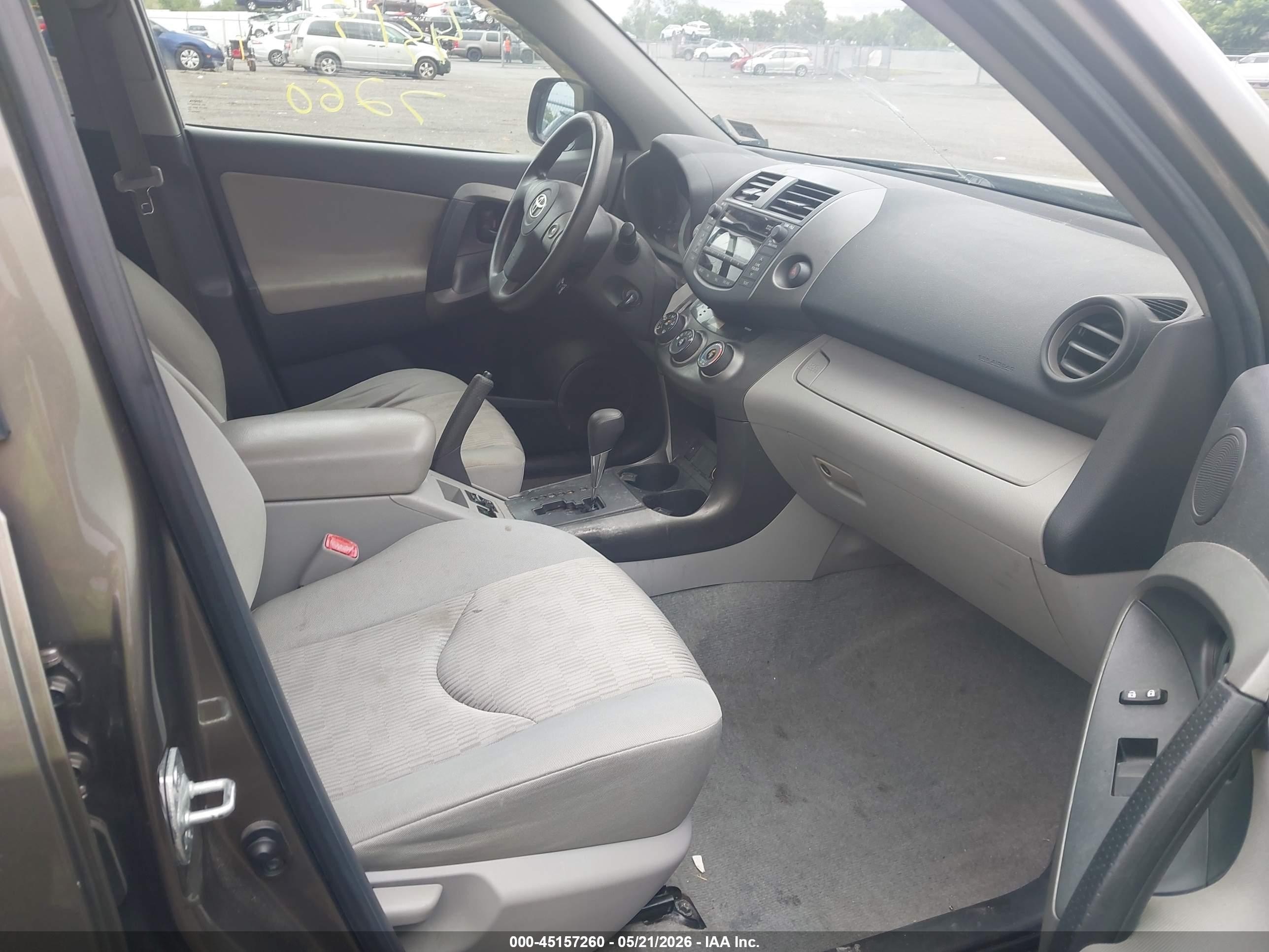 2011 Toyota Rav4   Brown vin: 2T3BF4DV7BW087303