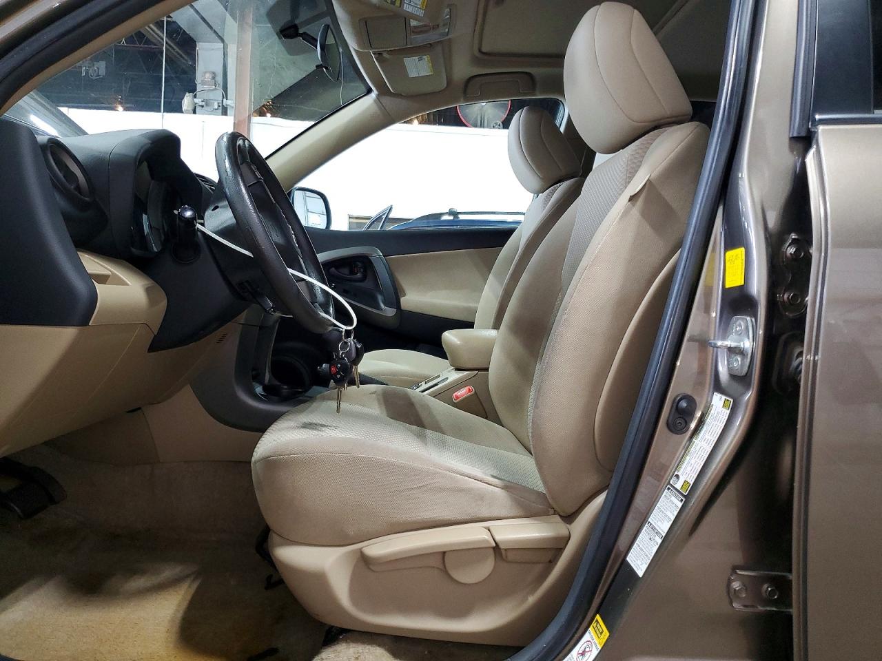 2011 Toyota Rav4 Base Brown vin: 2T3BF4DV7BW092484