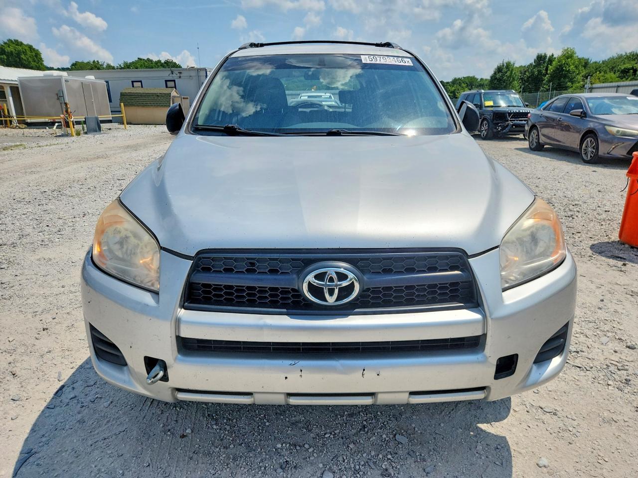 2011 Toyota Rav4 Base Silver vin: 2T3BF4DV7BW093182
