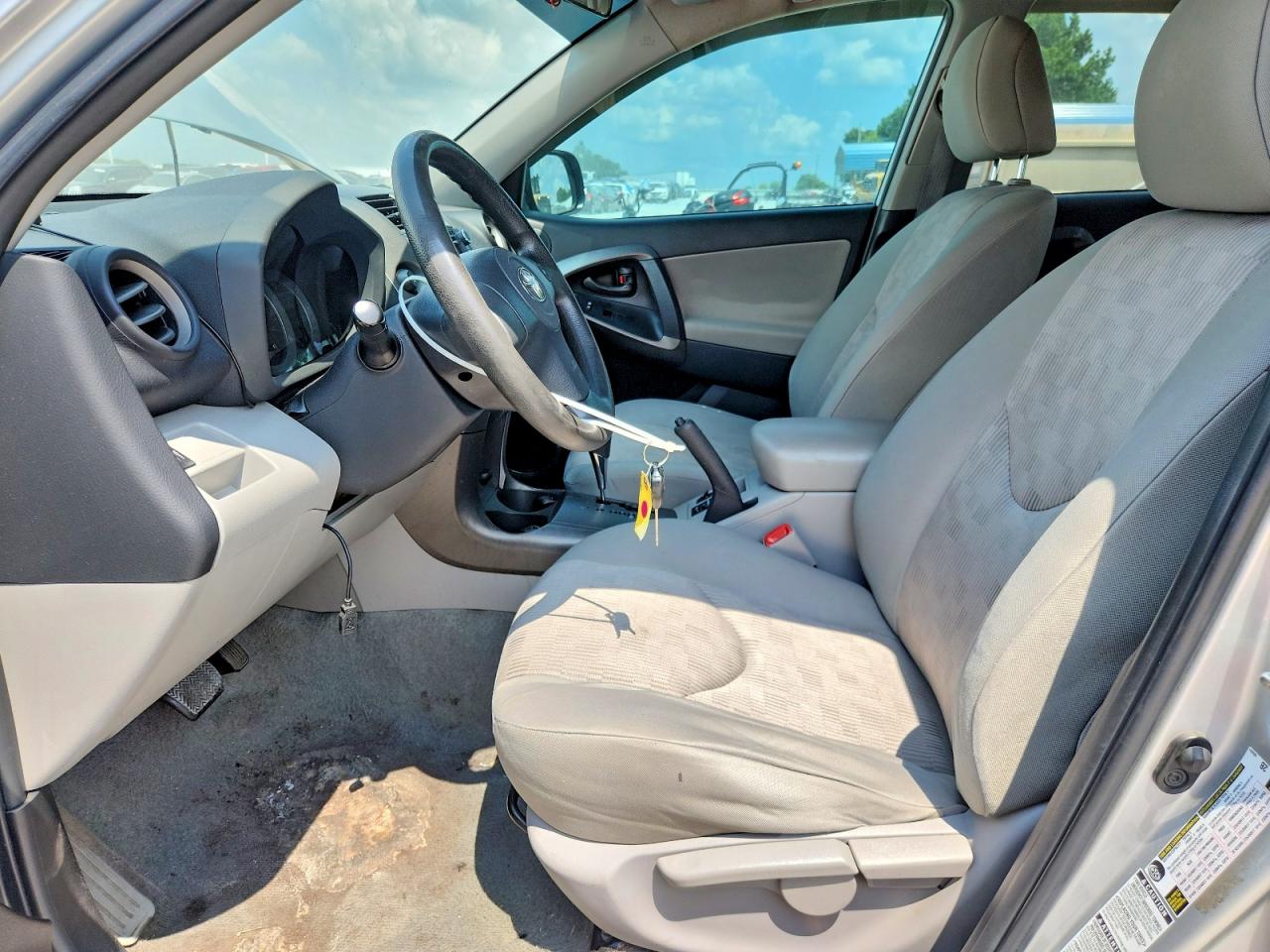 2011 Toyota Rav4 Base Silver vin: 2T3BF4DV7BW093182