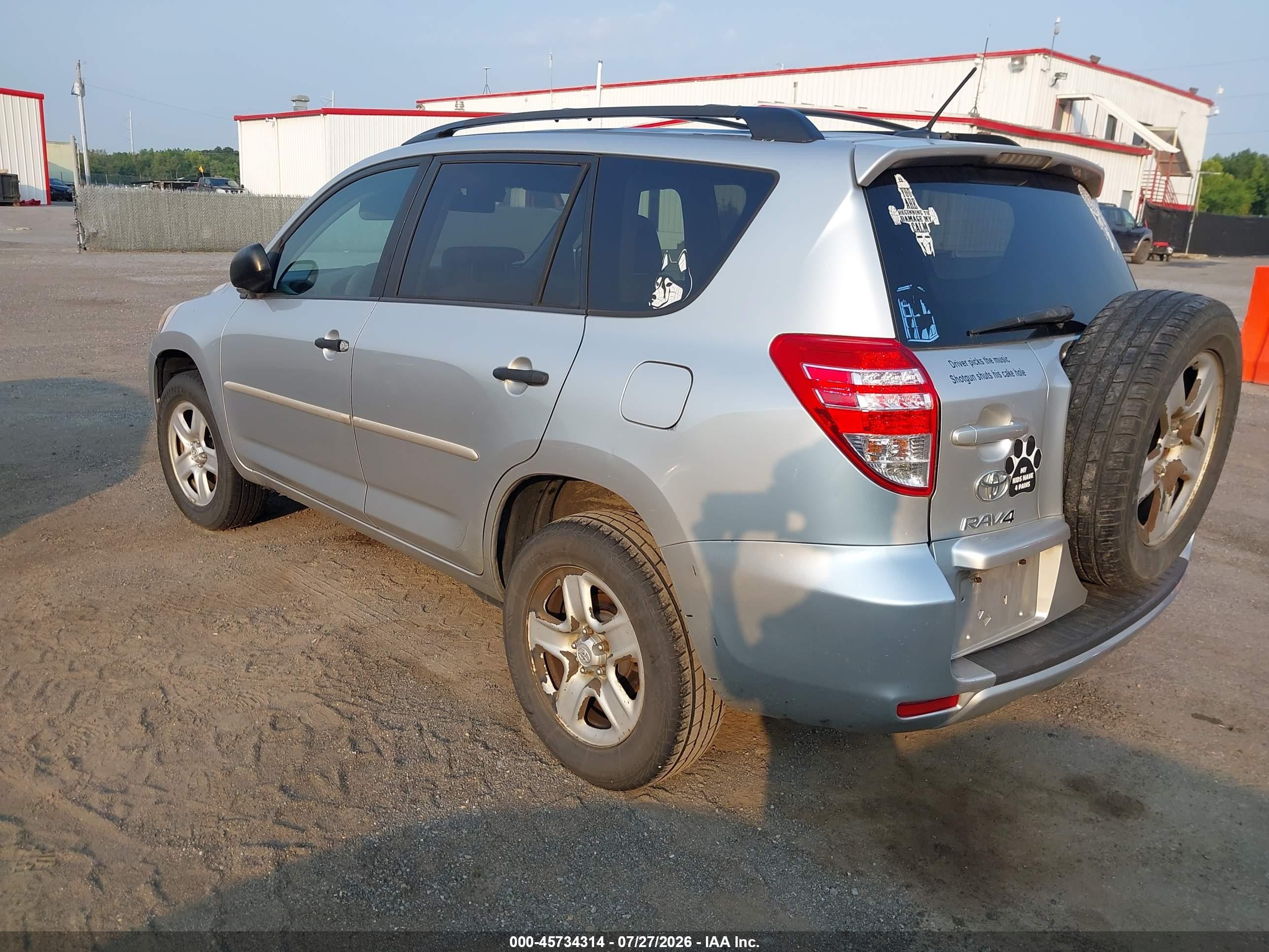 2011 Toyota Rav4   Silver vin: 2T3BF4DV7BW102334