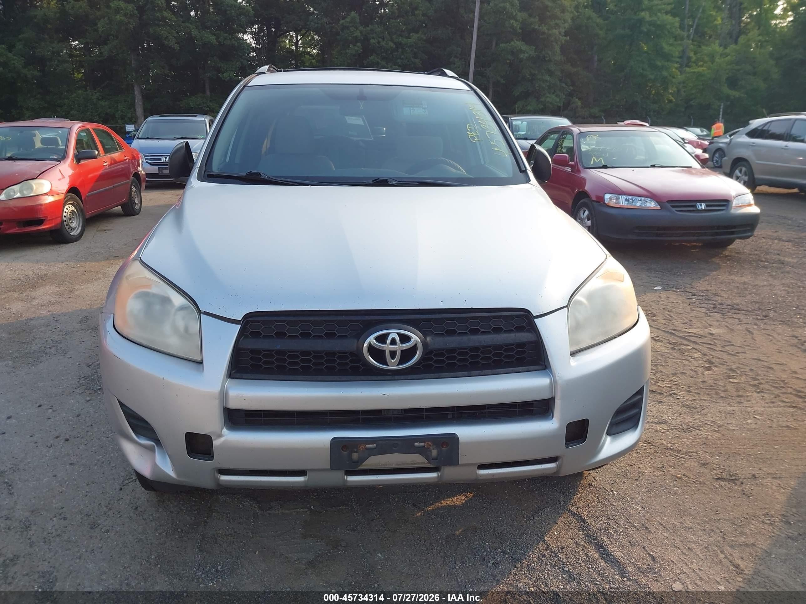 2011 Toyota Rav4   Silver vin: 2T3BF4DV7BW102334