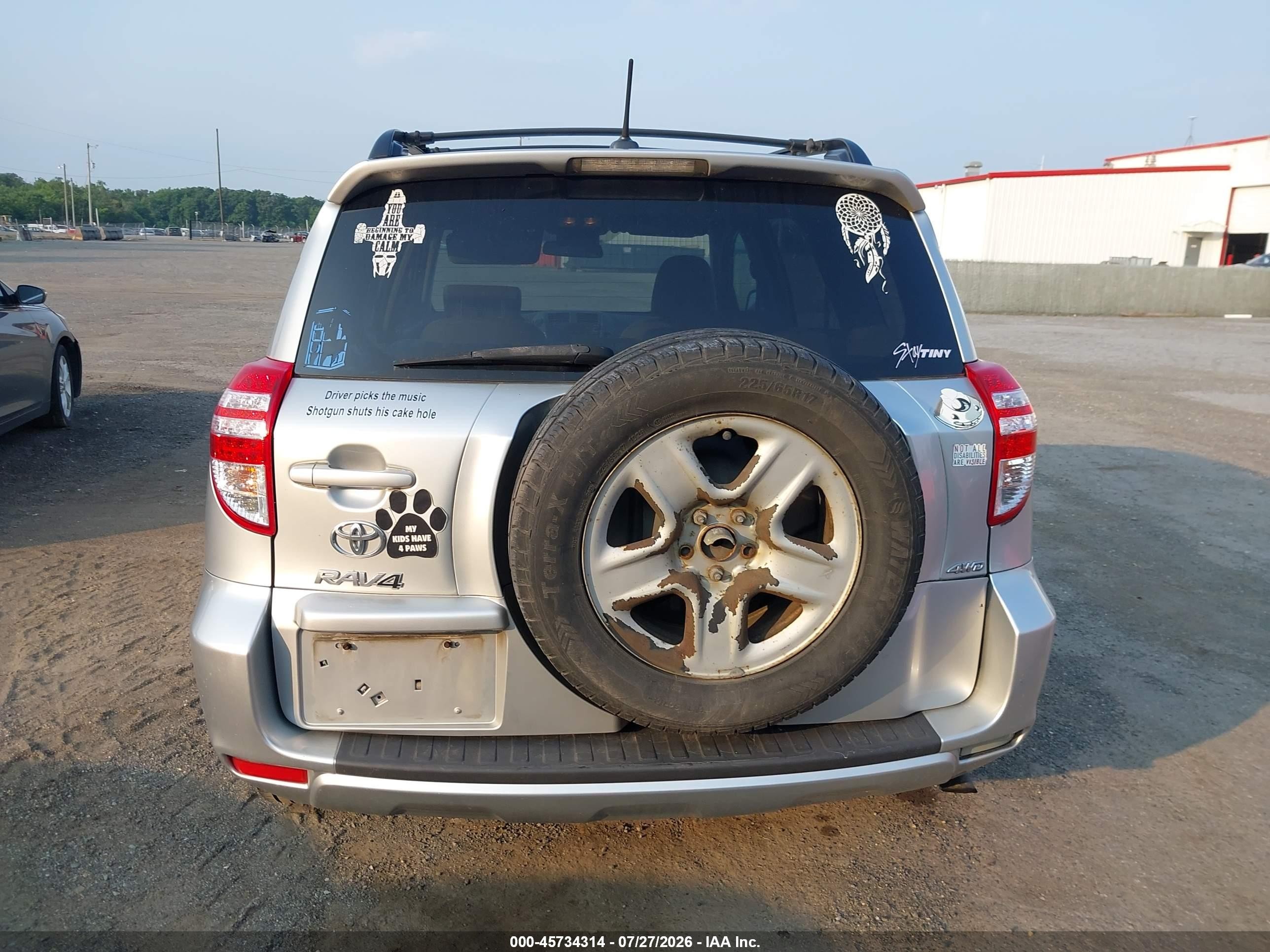 2011 Toyota Rav4   Silver vin: 2T3BF4DV7BW102334