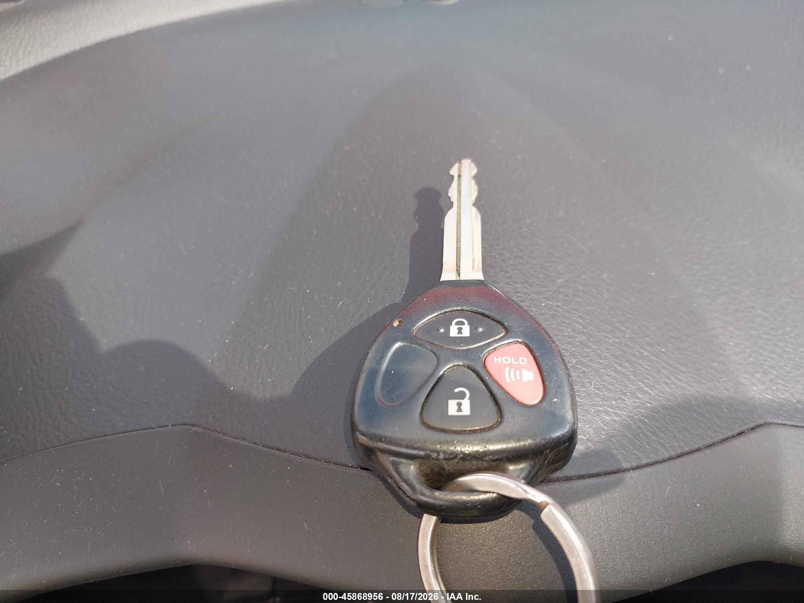 2011 Toyota Rav4 Red vin: 2T3BF4DV7BW138363