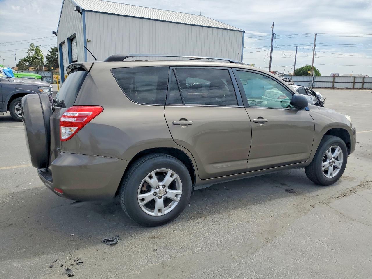 2012 Toyota Rav4 Base Brown vin: 2T3BF4DV7CW180307