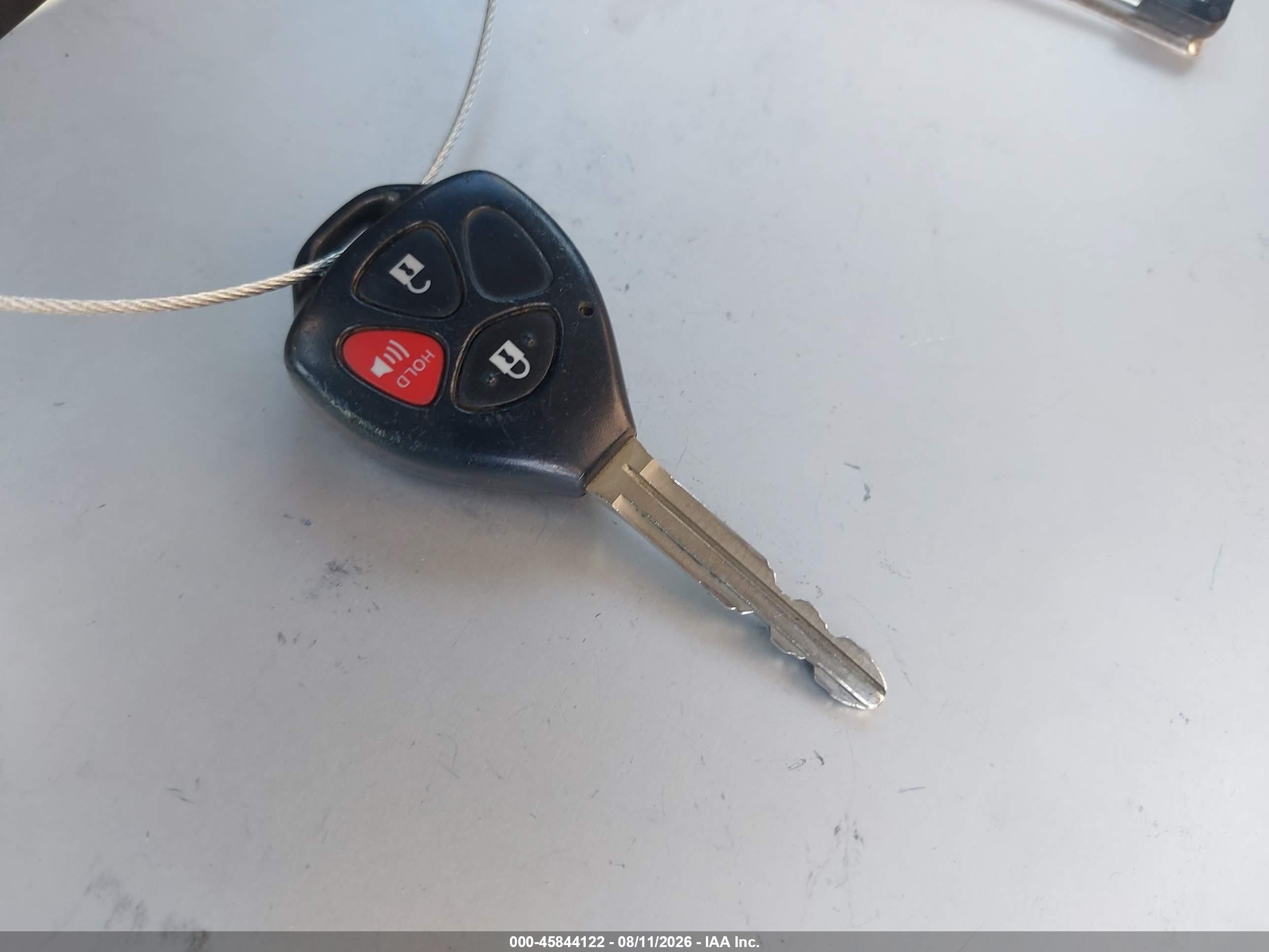 2012 Toyota Rav4   Champagne vin: 2T3BF4DV7CW188102