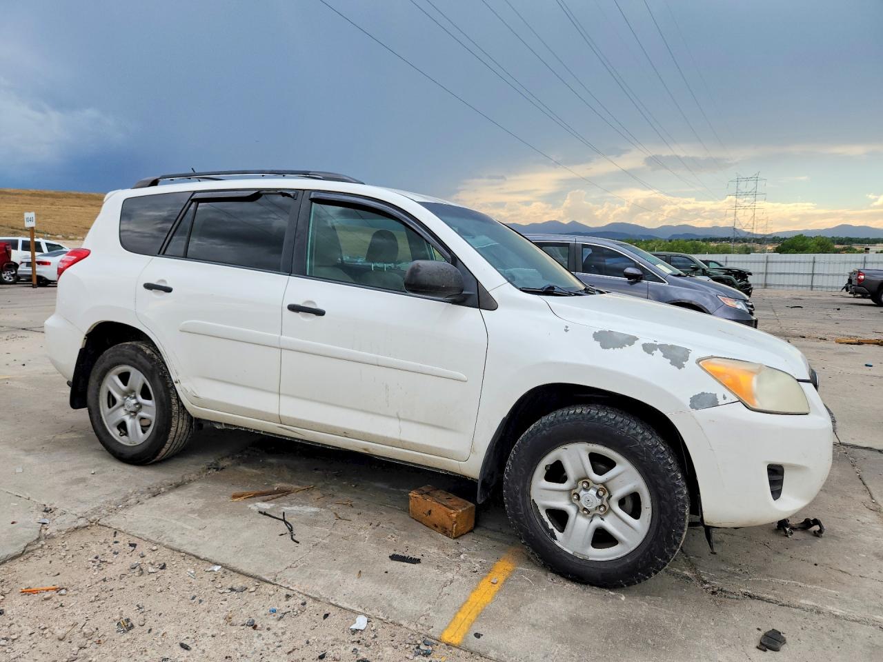 2012 Toyota Rav4 Base Белый vin: 2T3BF4DV7CW210390