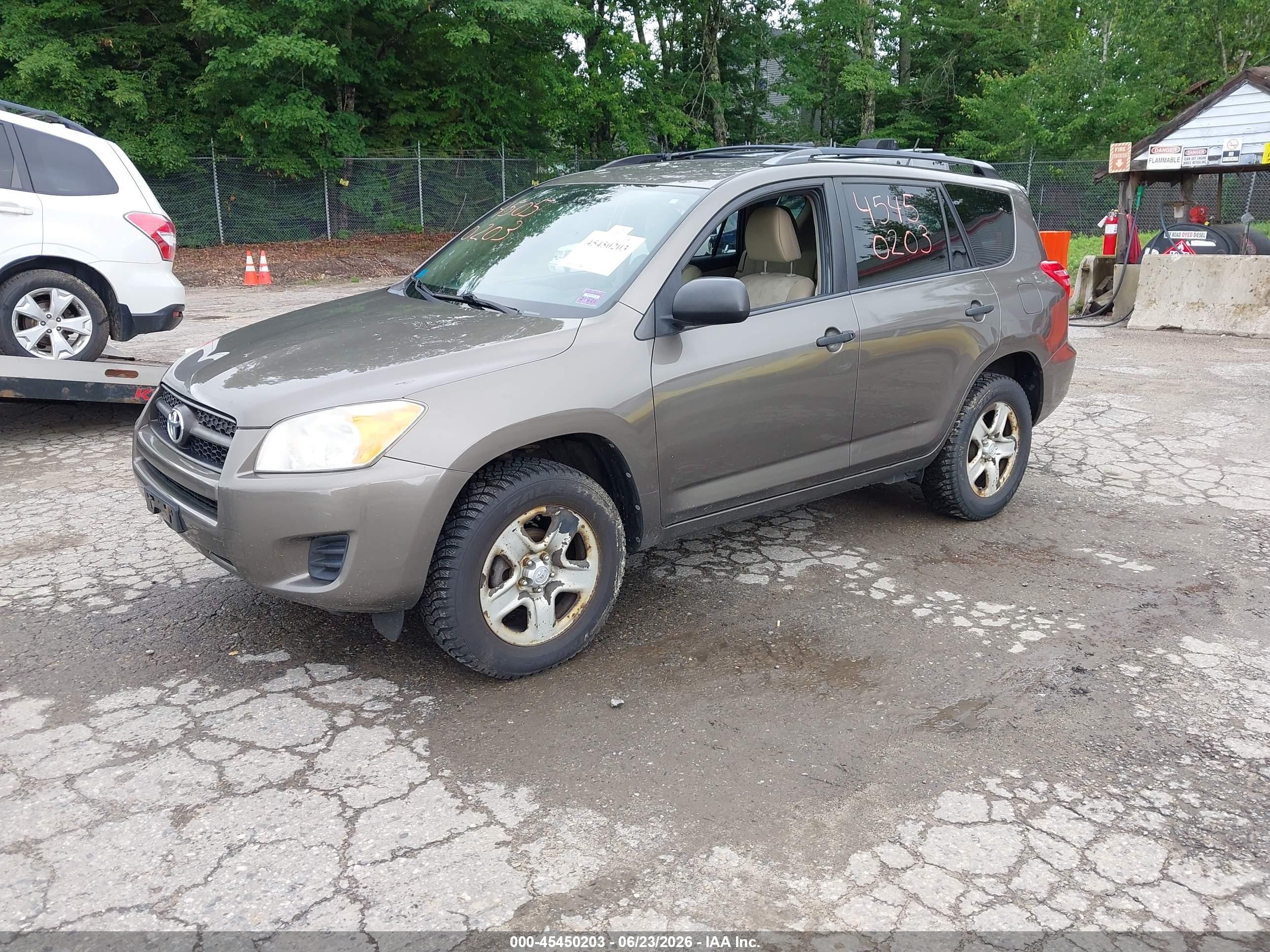 2012 Toyota Rav4   Brown vin: 2T3BF4DV7CW223026