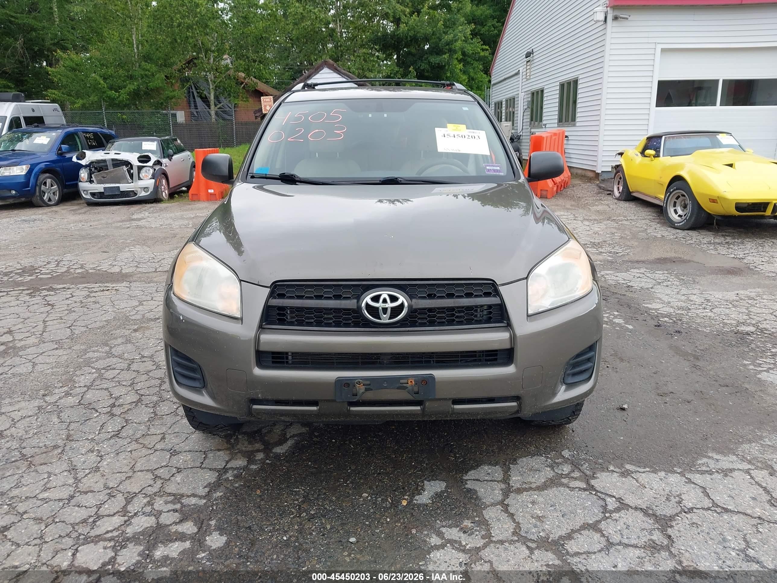 2012 Toyota Rav4   Brown vin: 2T3BF4DV7CW223026