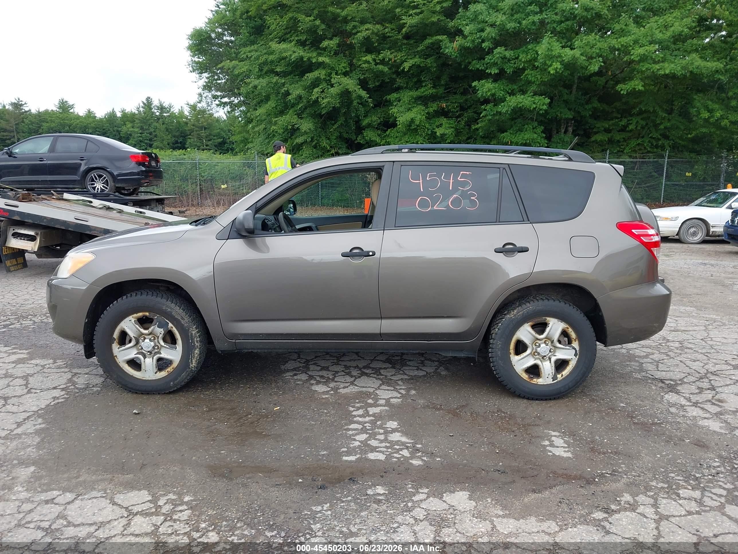 2012 Toyota Rav4   Brown vin: 2T3BF4DV7CW223026