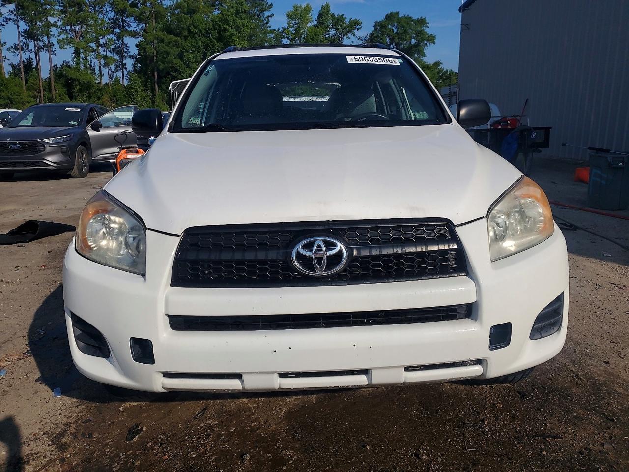 2012 Toyota Rav4 Base Белый vin: 2T3BF4DV7CW239808