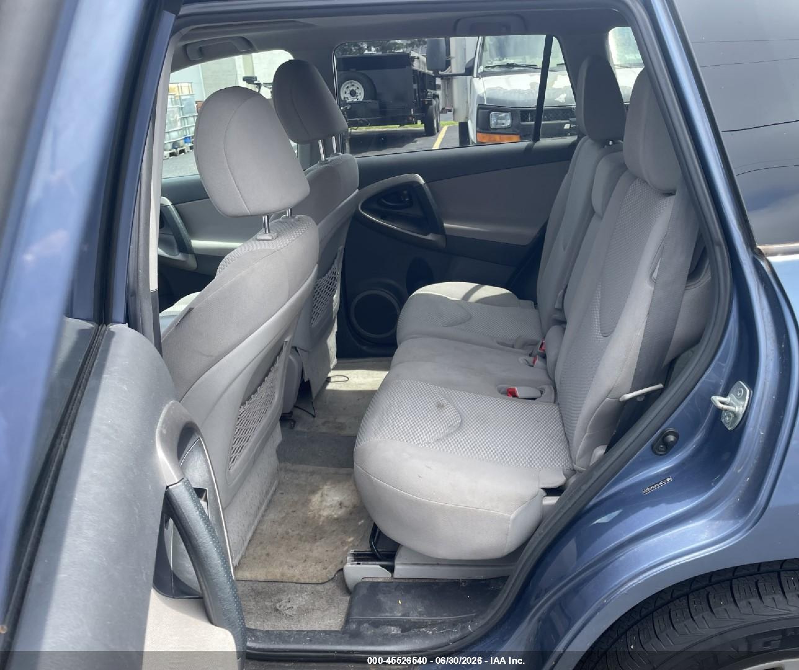 2012 Toyota Rav4   Blue vin: 2T3BF4DV7CW258259
