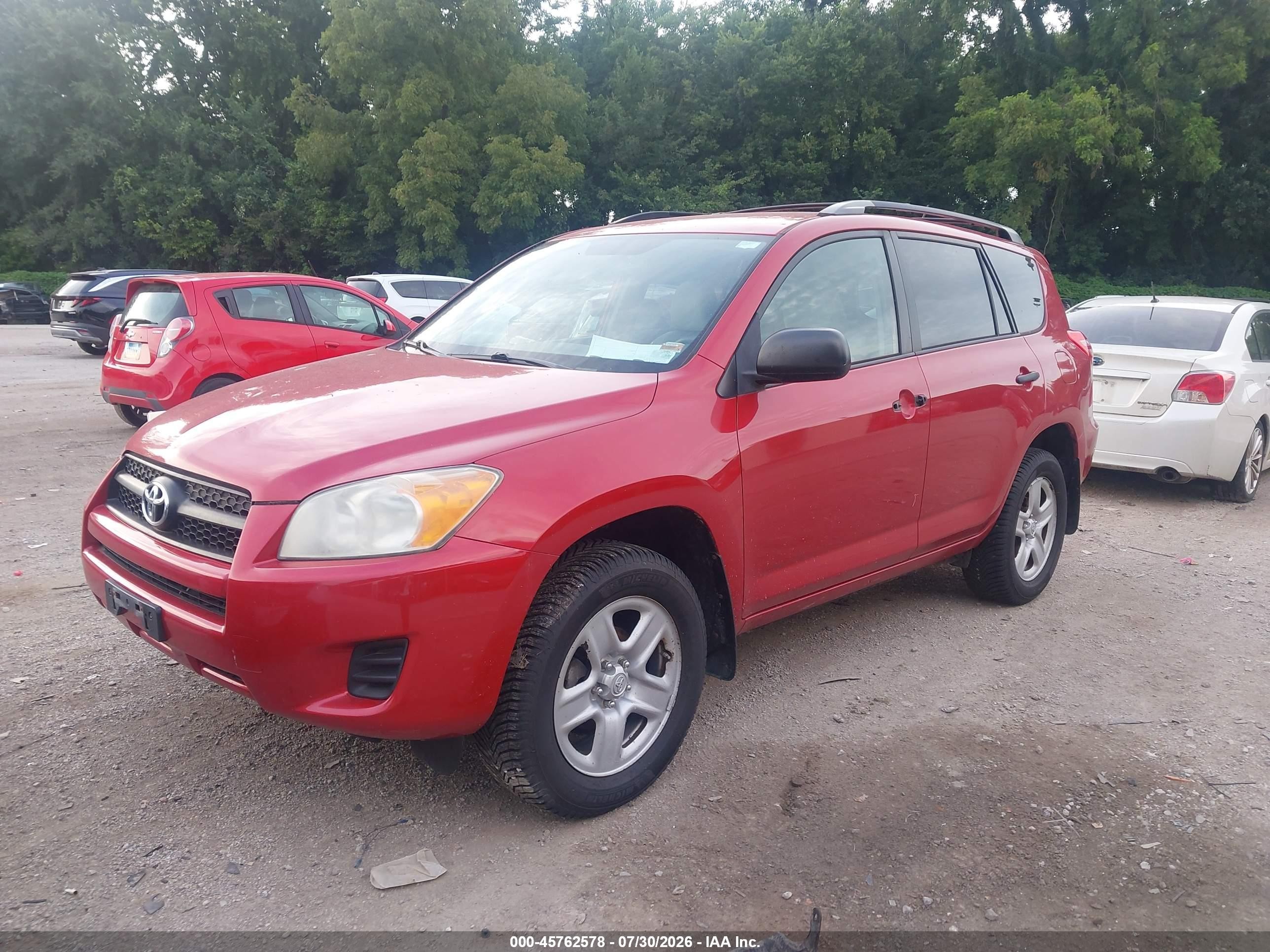 2010 Toyota Rav4   Red vin: 2T3BF4DV8AW044751