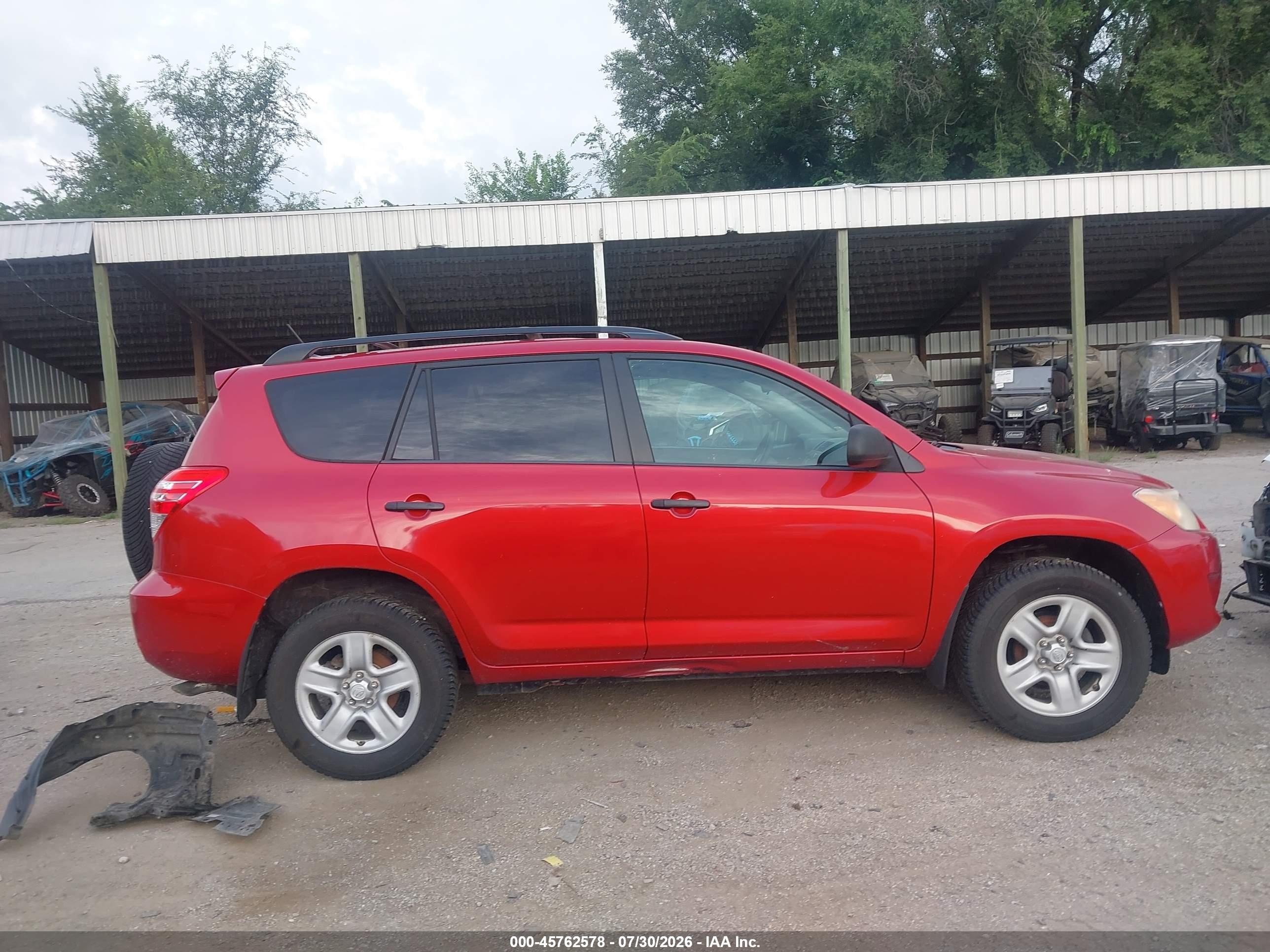 2010 Toyota Rav4   Red vin: 2T3BF4DV8AW044751