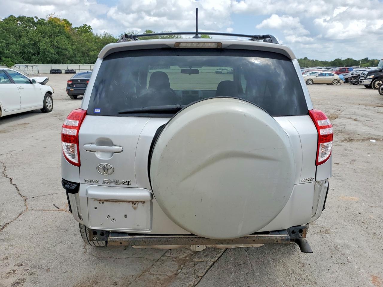 2010 Toyota Rav4 Base Серебряный vin: 2T3BF4DV8AW048217