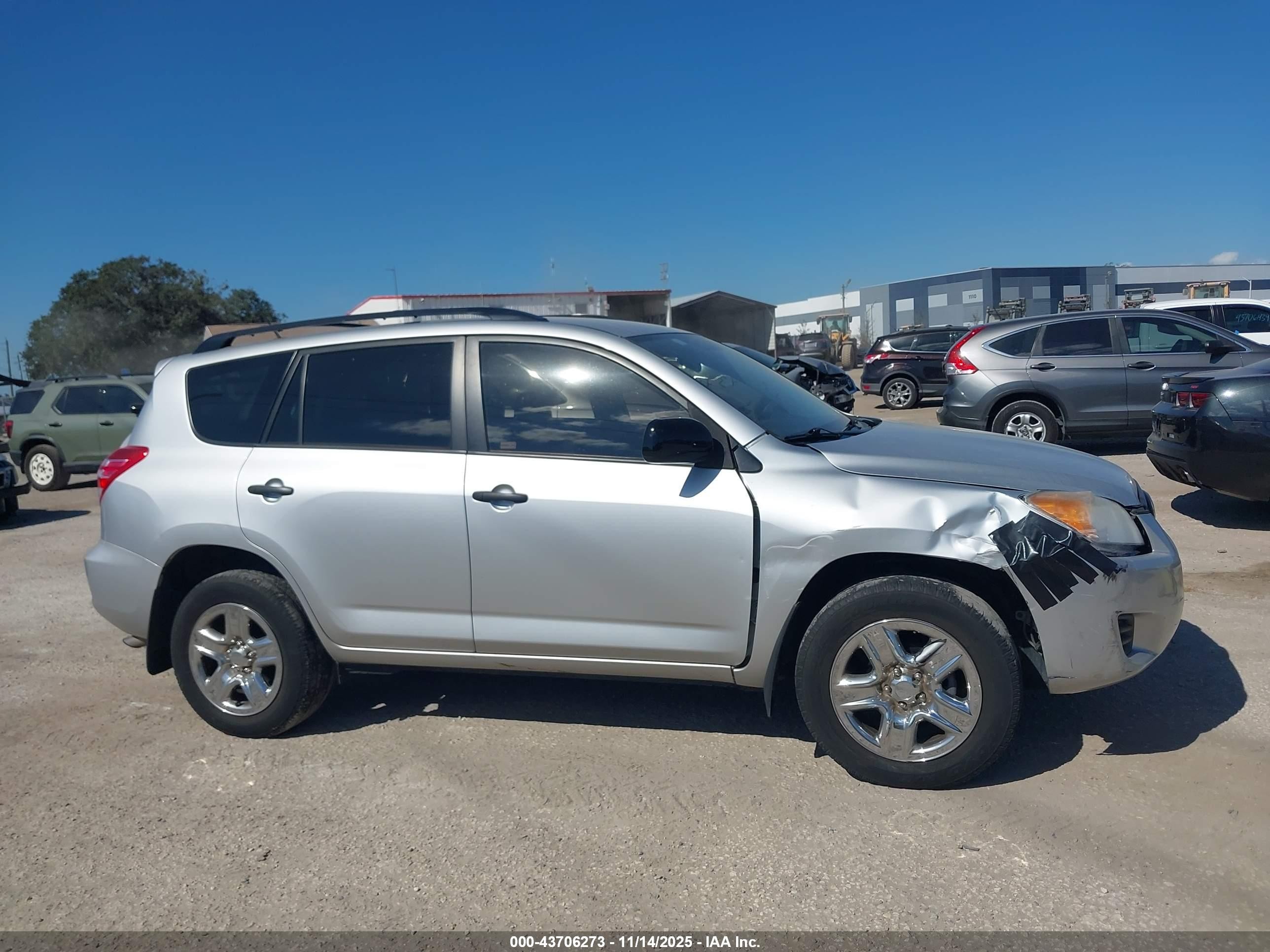 2010 Toyota Rav4   Silver vin: 2T3BF4DV8AW052302