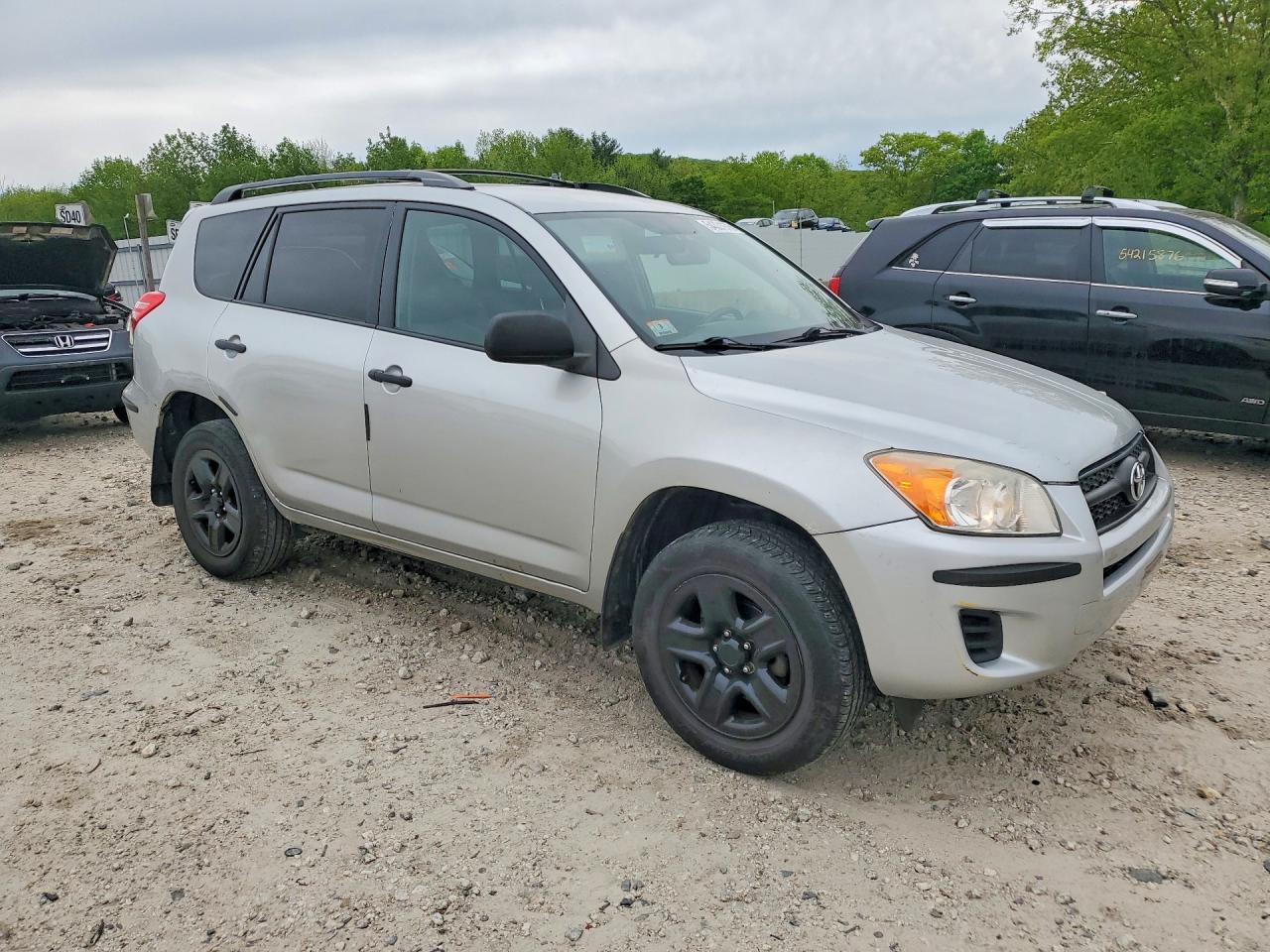 2010 Toyota Rav4 Base Silver vin: 2T3BF4DV8AW060030