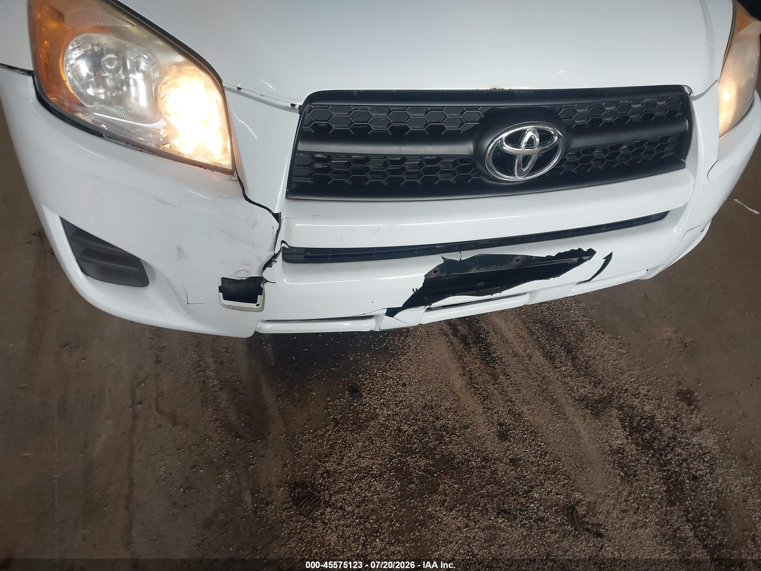 2010 Toyota Rav4   Белый vin: 2T3BF4DV8AW063218