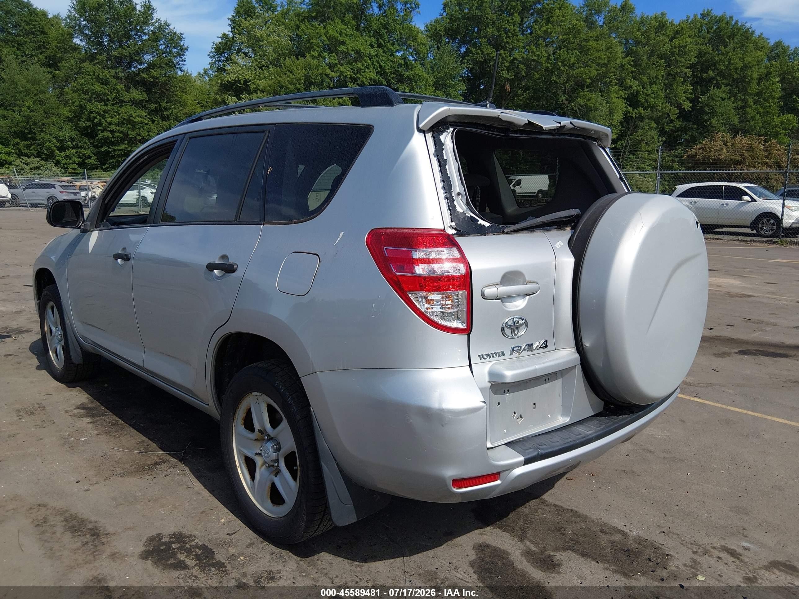 2010 Toyota Rav4   Серебряный vin: 2T3BF4DV8AW071514