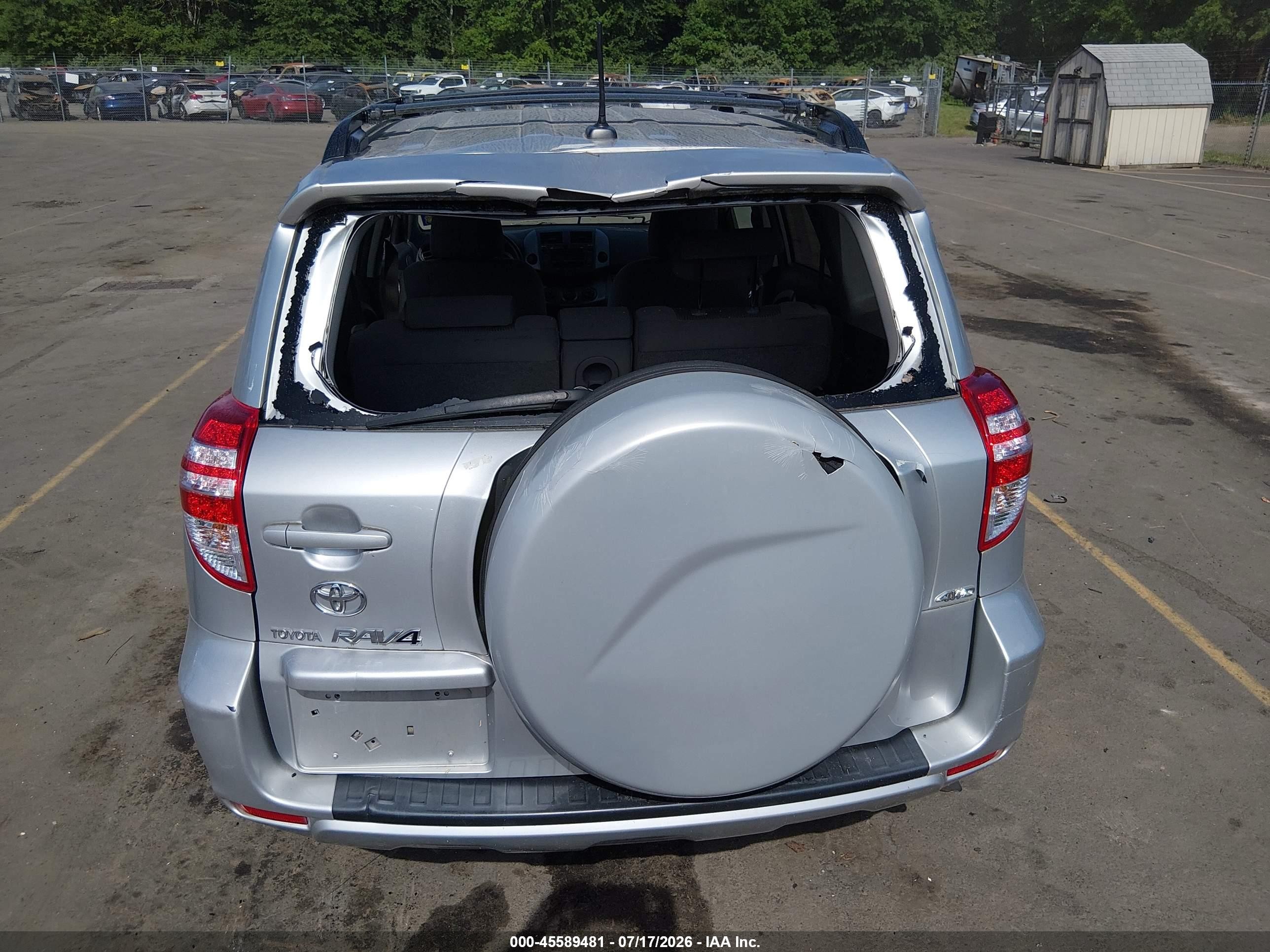 2010 Toyota Rav4   Серебряный vin: 2T3BF4DV8AW071514