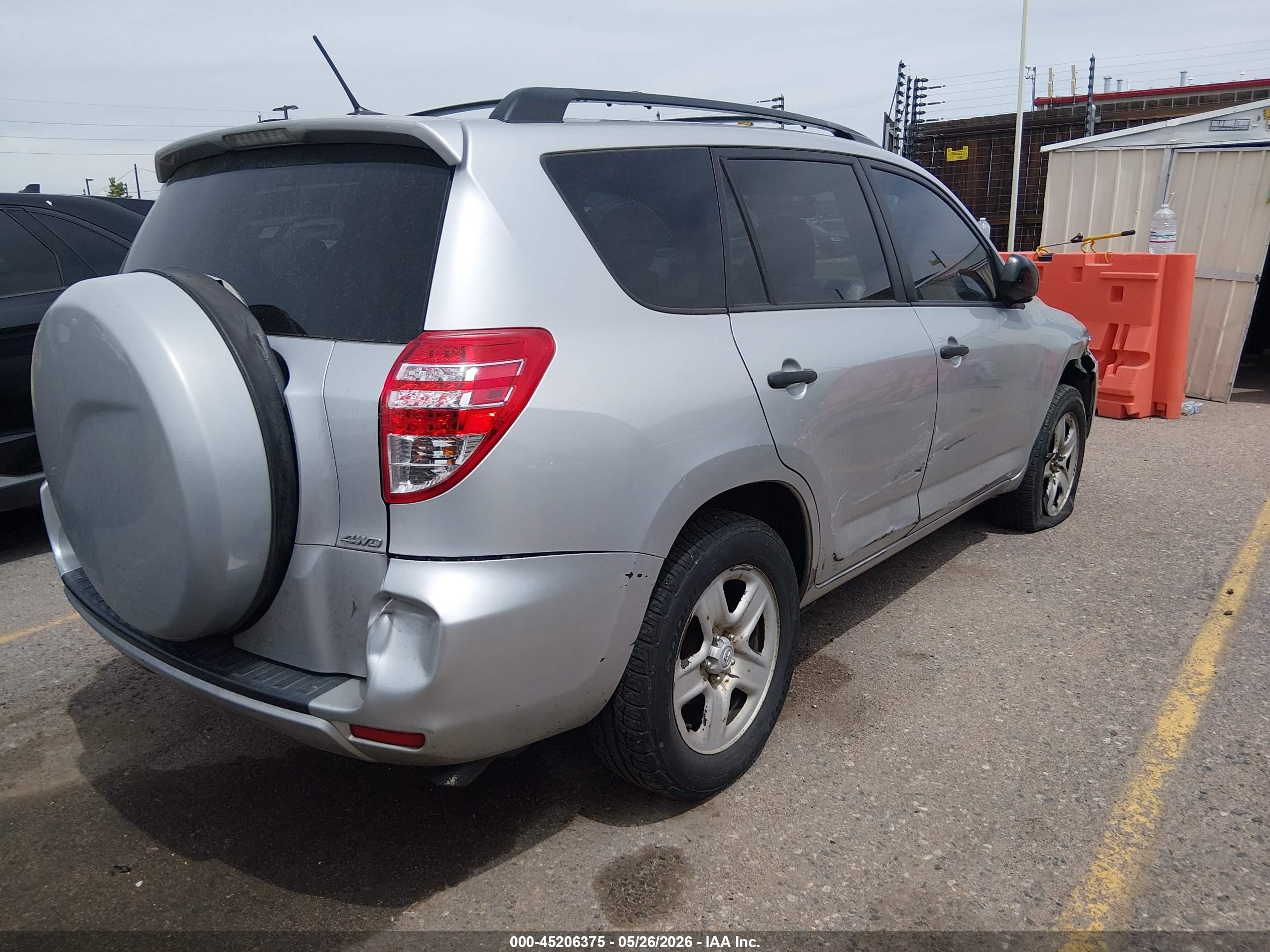 2010 Toyota Rav4   Silver vin: 2T3BF4DV8AW080827