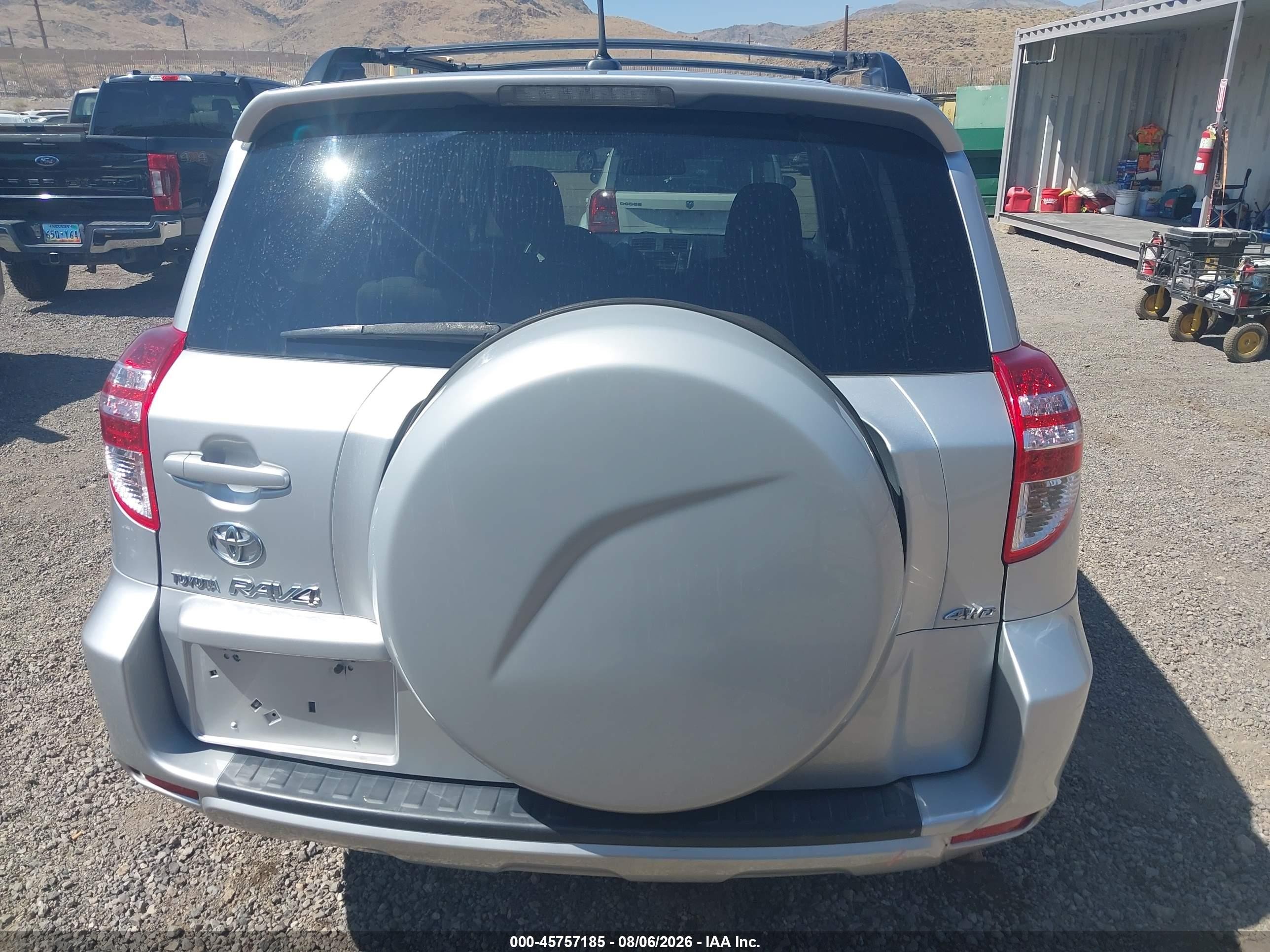 2010 Toyota Rav4   Серебряный vin: 2T3BF4DV8AW082027