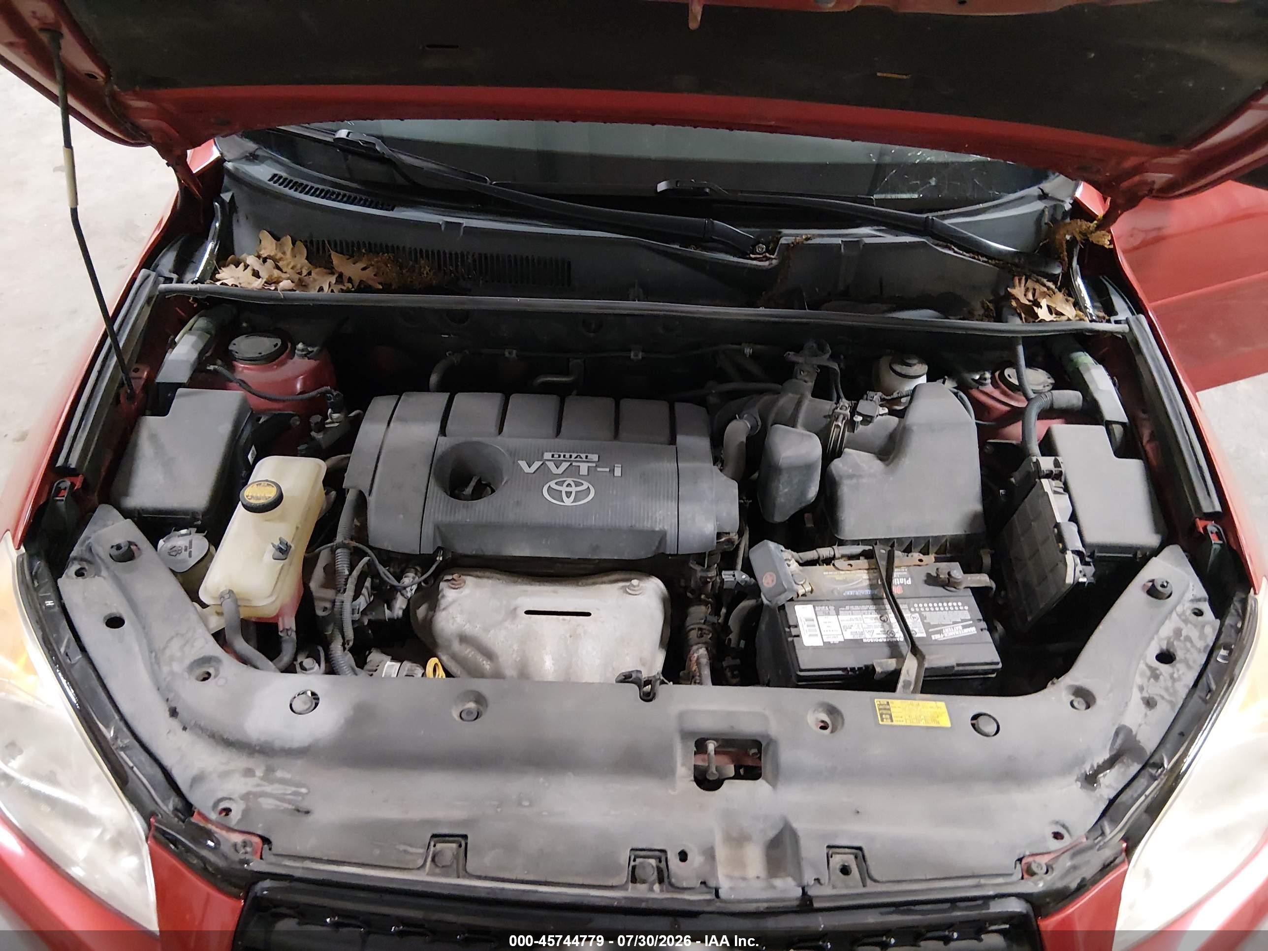 2011 Toyota Rav4   Red vin: 2T3BF4DV8BW085916