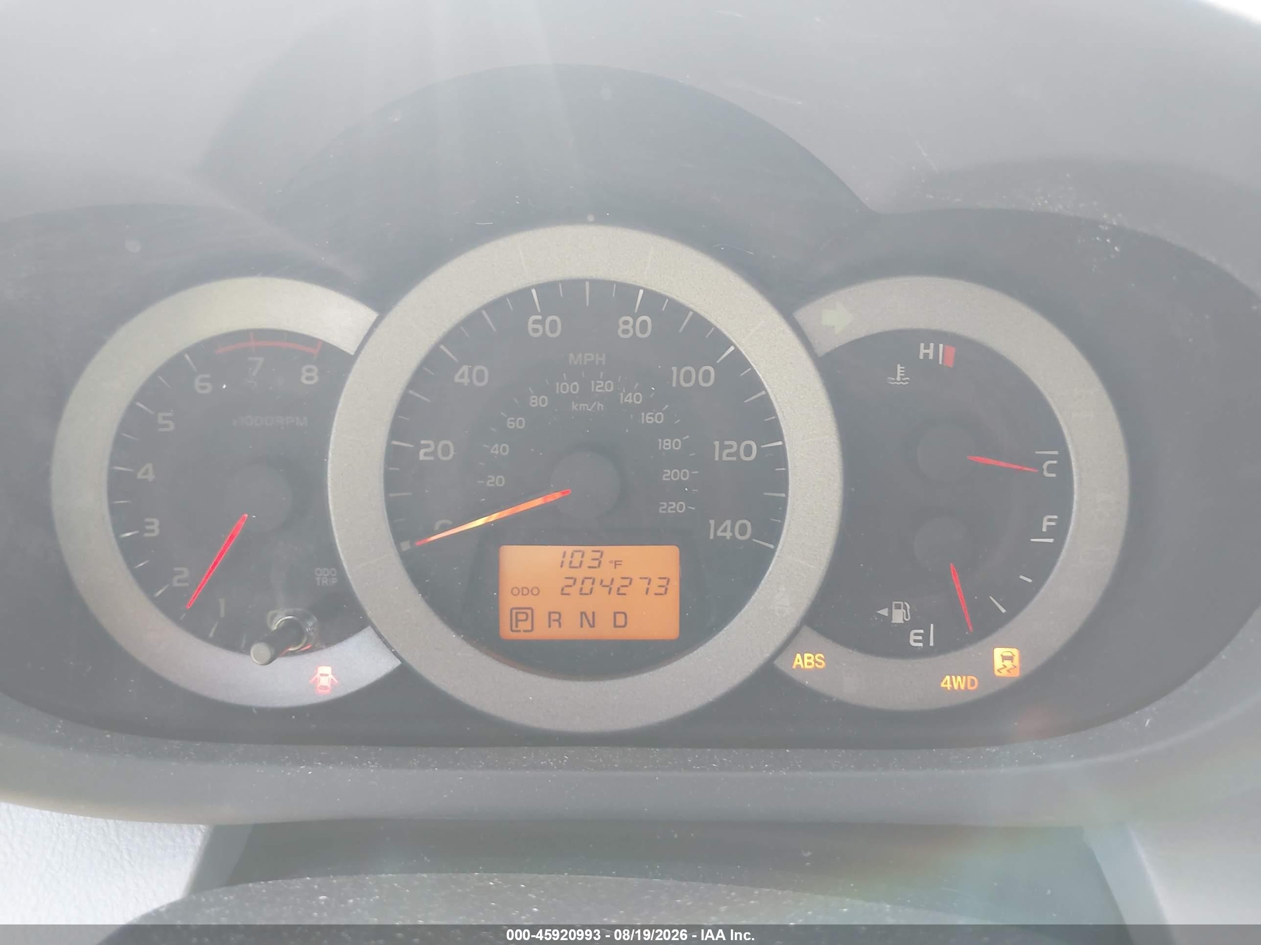 2011 Toyota Rav4   White vin: 2T3BF4DV8BW098536