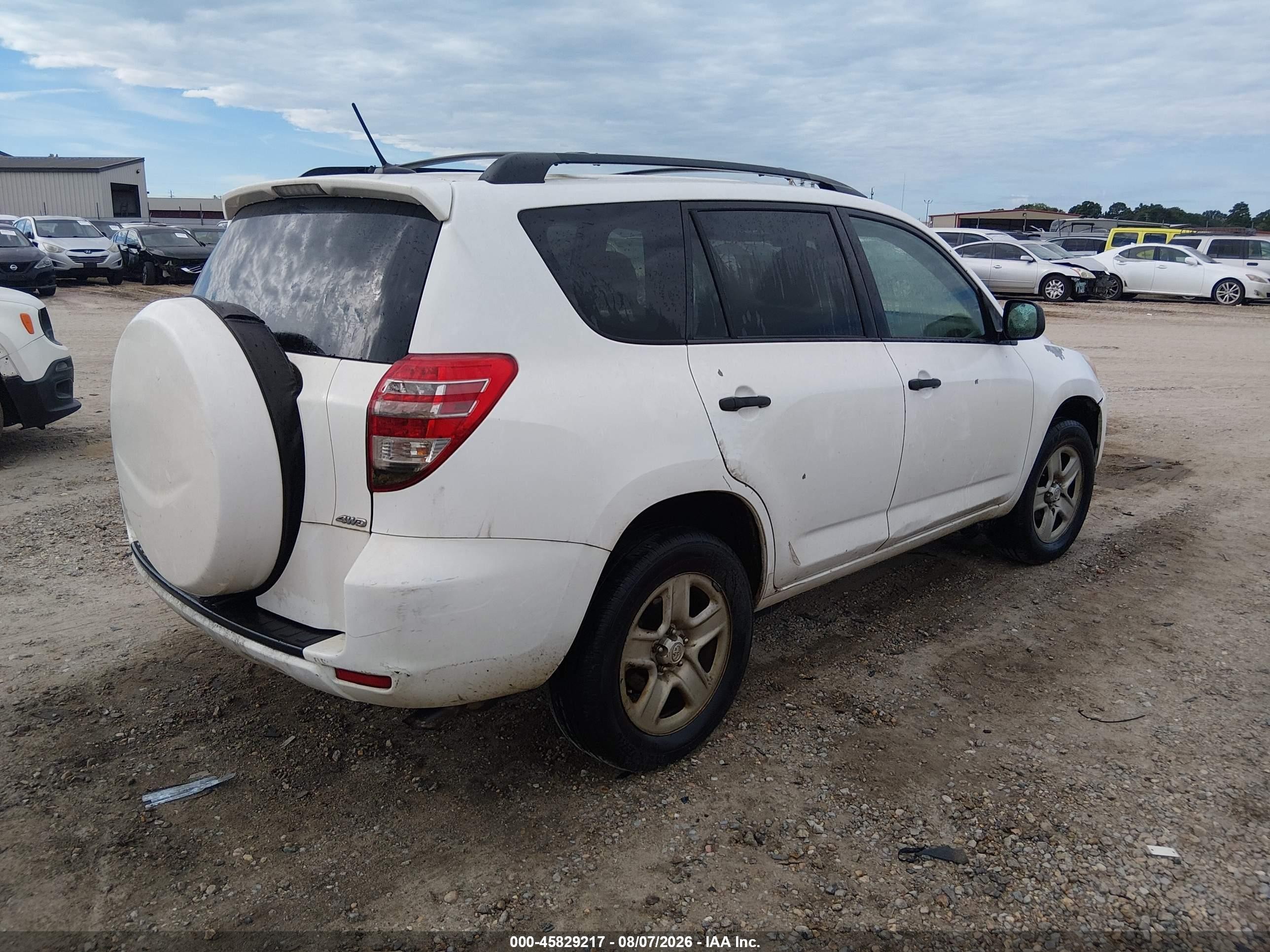 2011 Toyota Rav4   White vin: 2T3BF4DV8BW099802