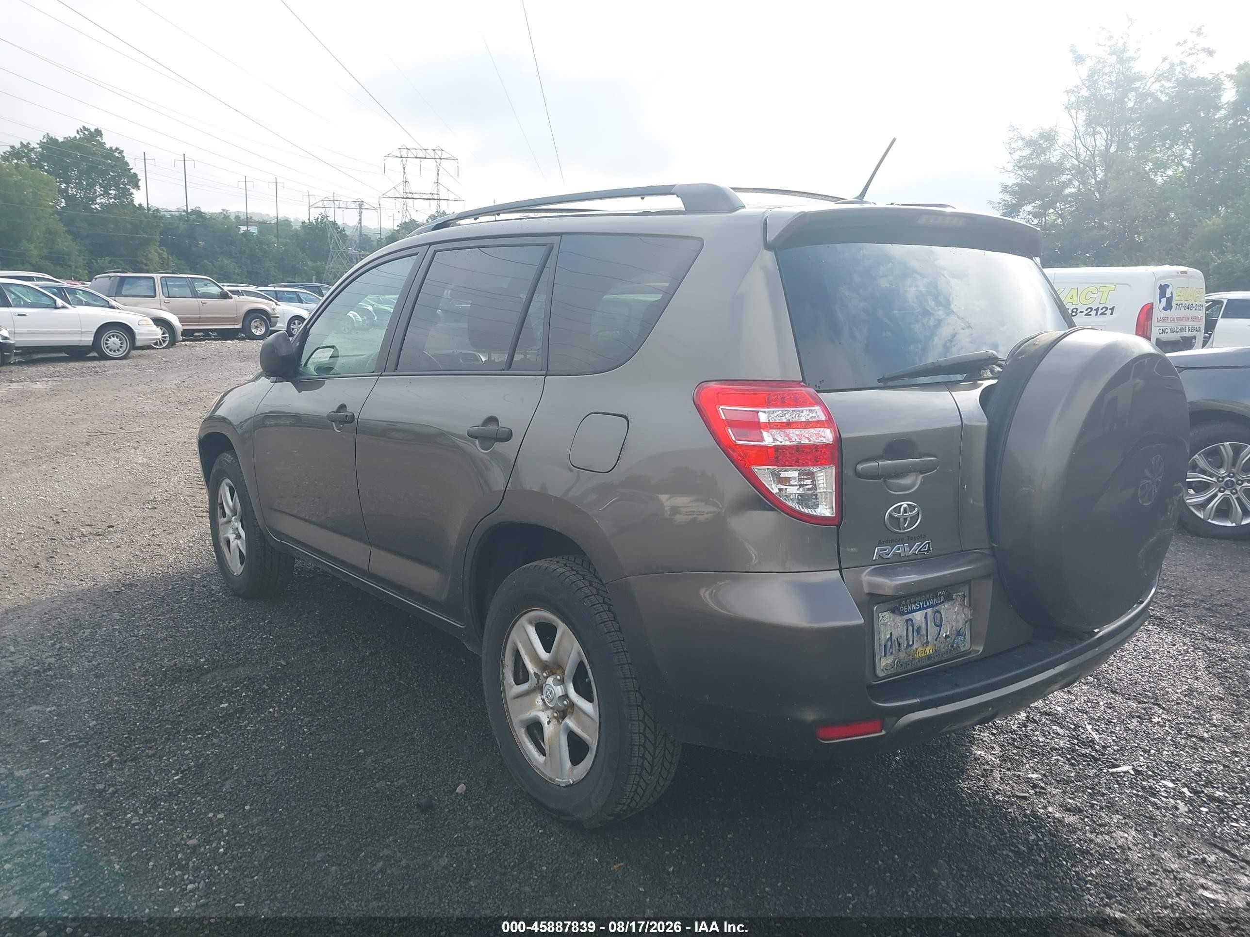 2011 Toyota Rav4   Brown vin: 2T3BF4DV8BW126769