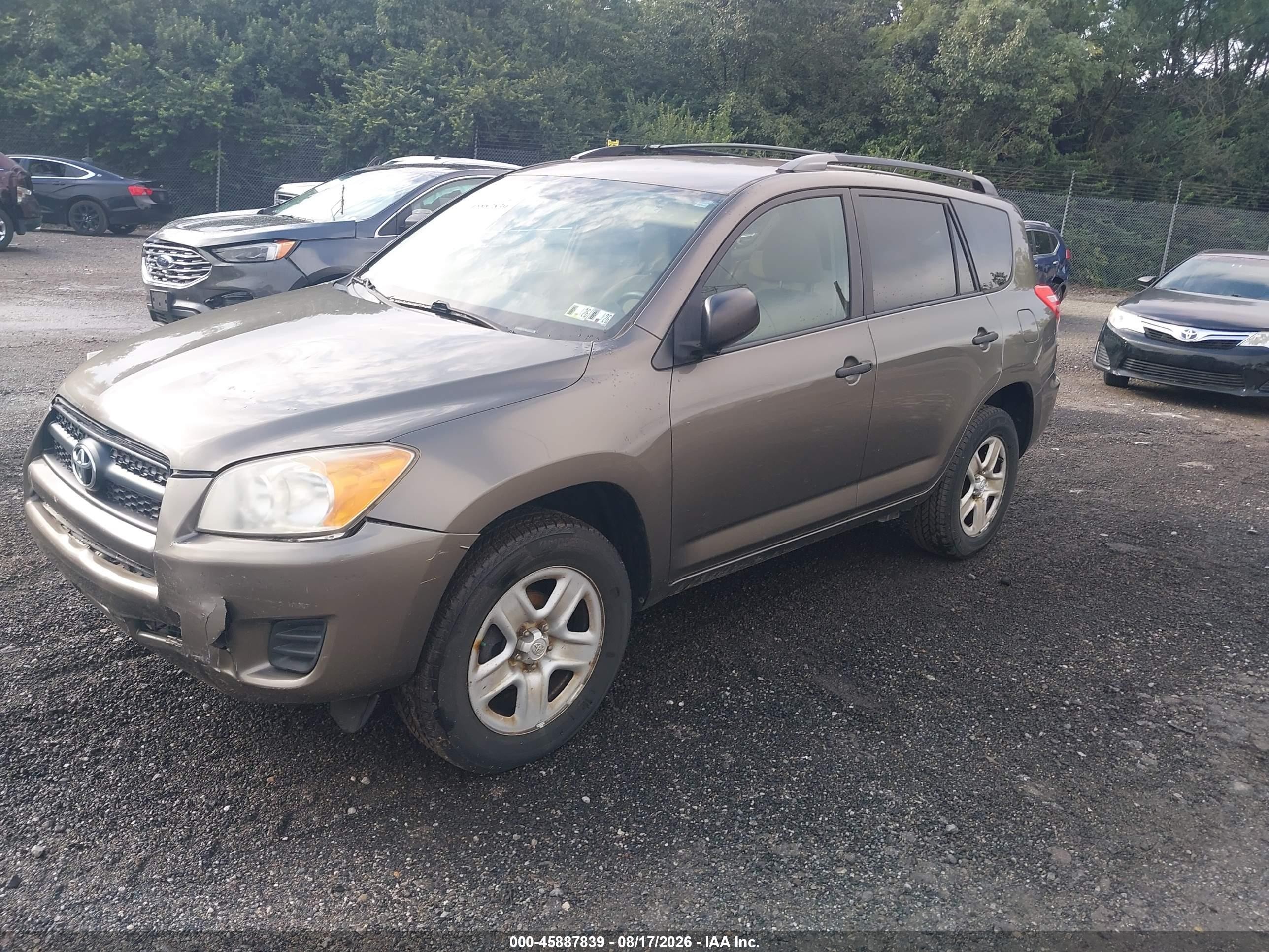 2011 Toyota Rav4   Brown vin: 2T3BF4DV8BW126769