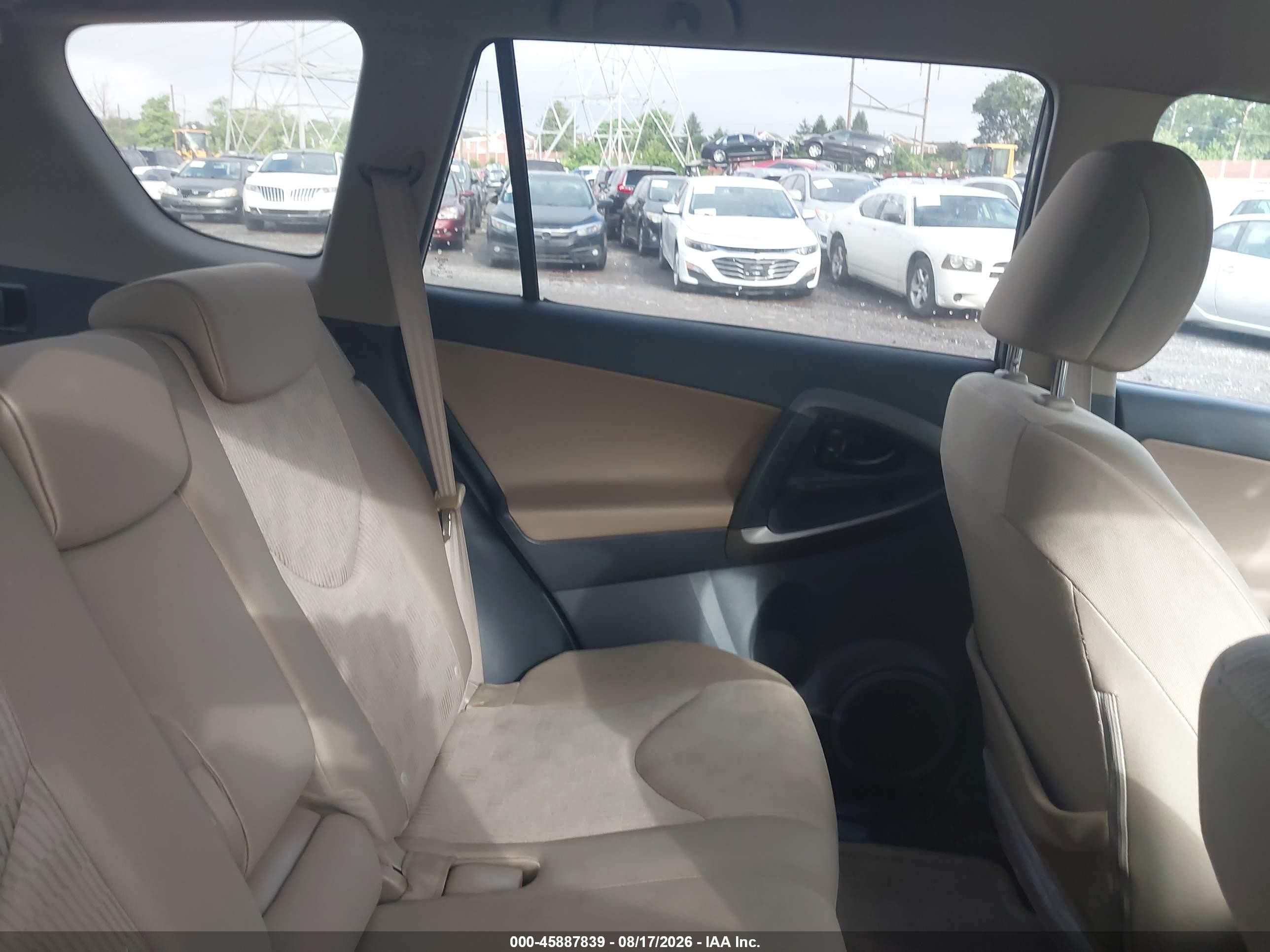2011 Toyota Rav4   Brown vin: 2T3BF4DV8BW126769