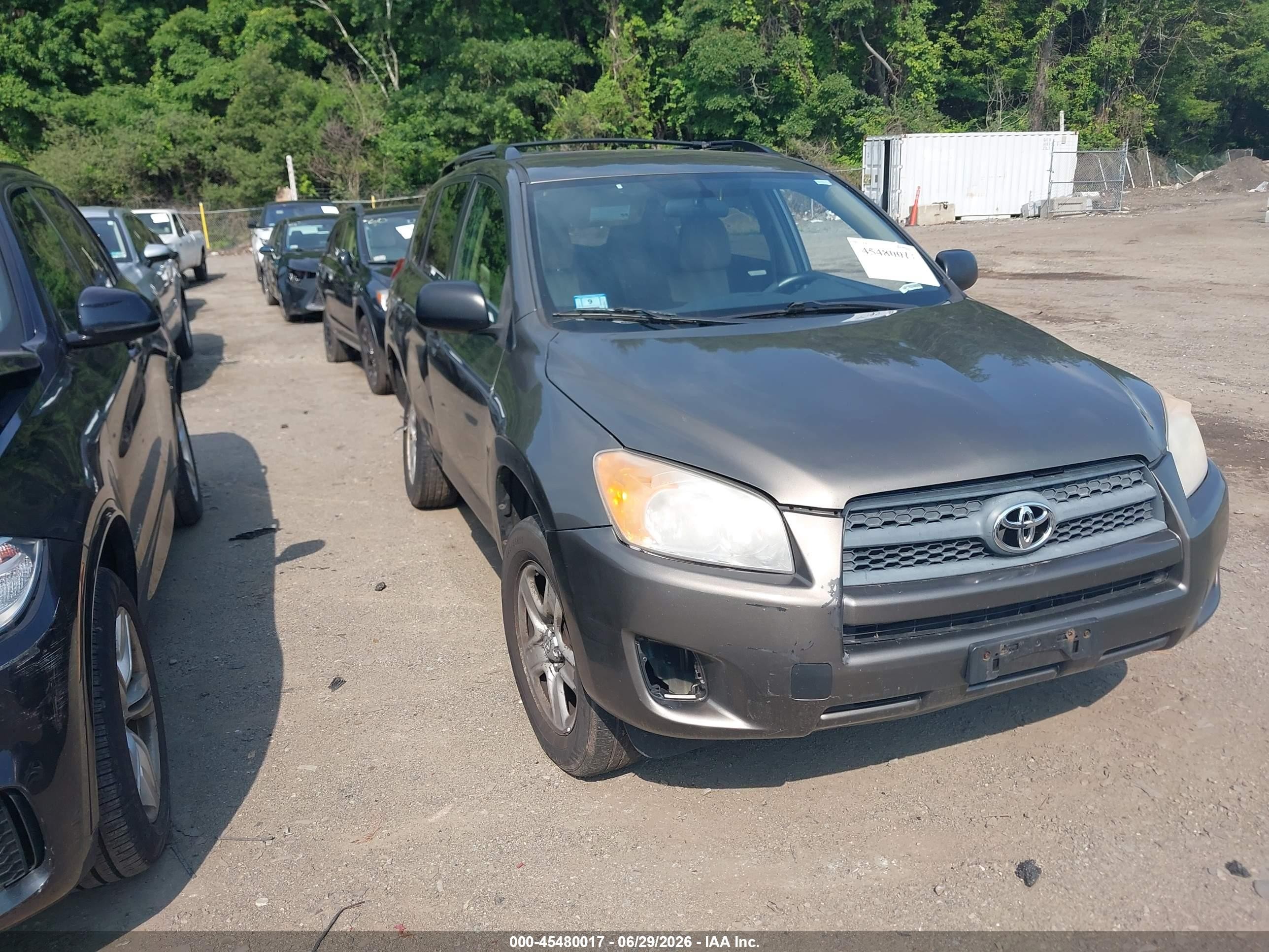 2011 Toyota Rav4   Brown vin: 2T3BF4DV8BW149436