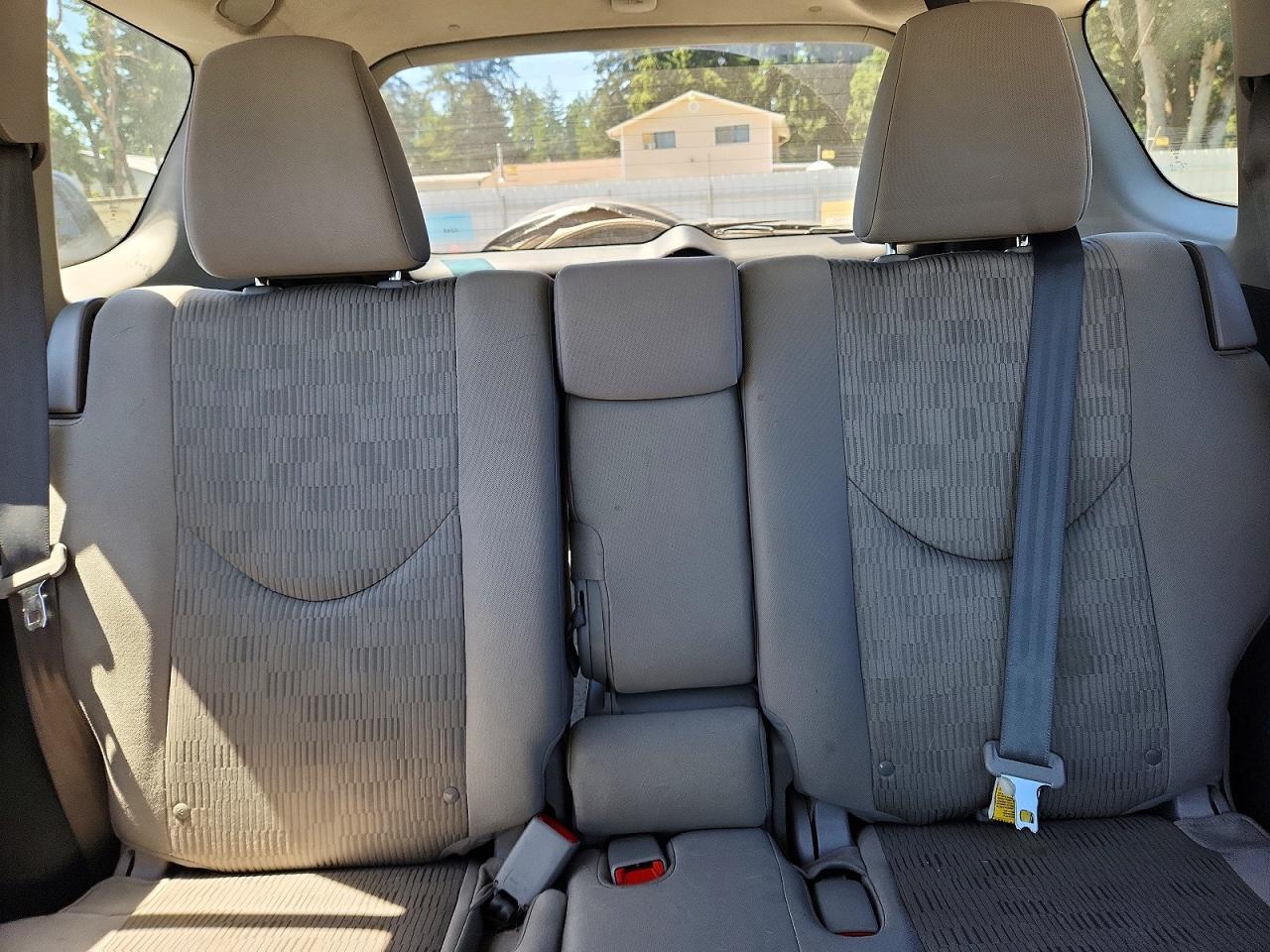 2011 Toyota Rav4 Base Teal vin: 2T3BF4DV8BW153891