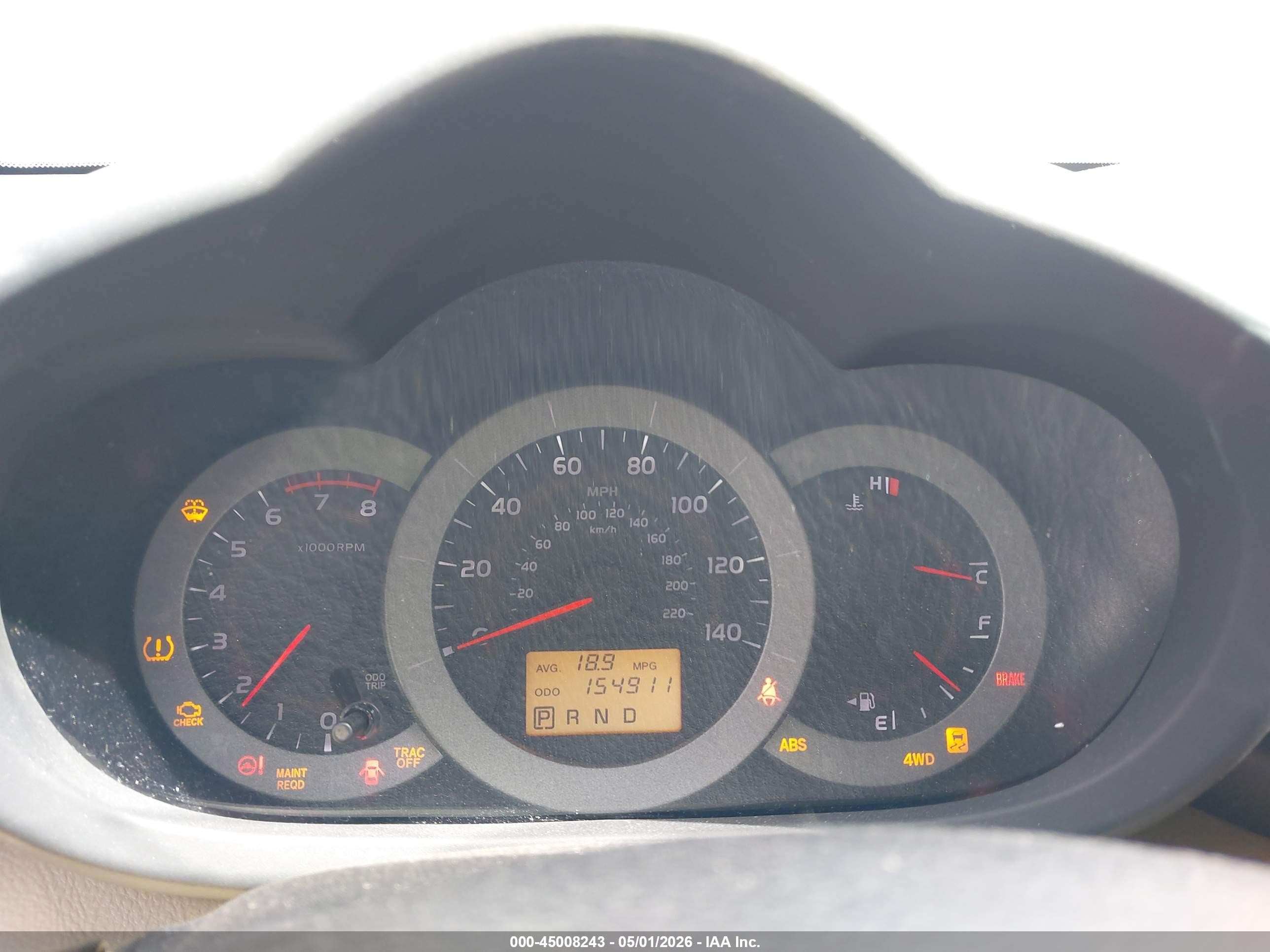 2011 Toyota Rav4   Champagne vin: 2T3BF4DV8BW161702