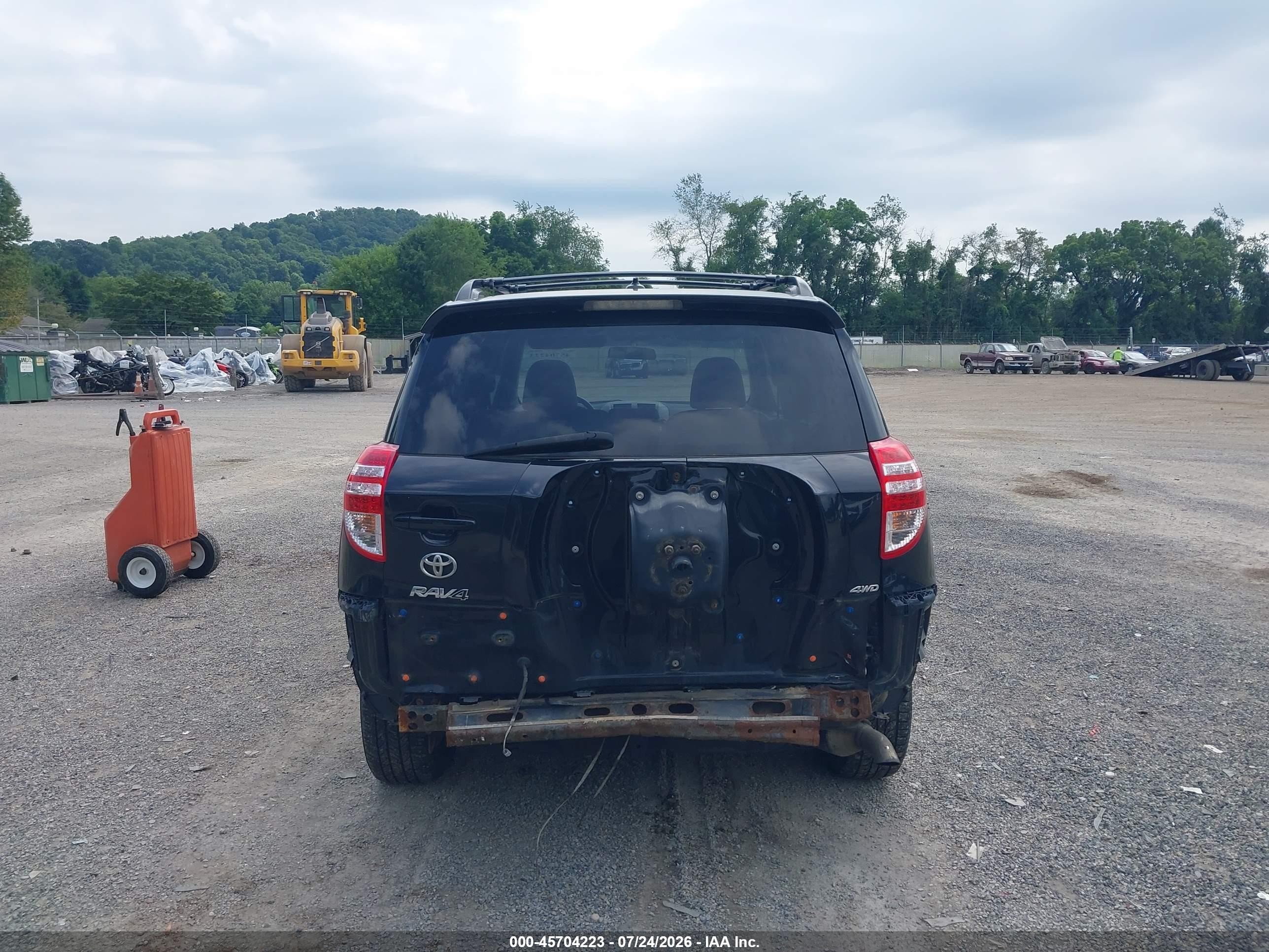2011 Toyota Rav4   Black vin: 2T3BF4DV8BW174370