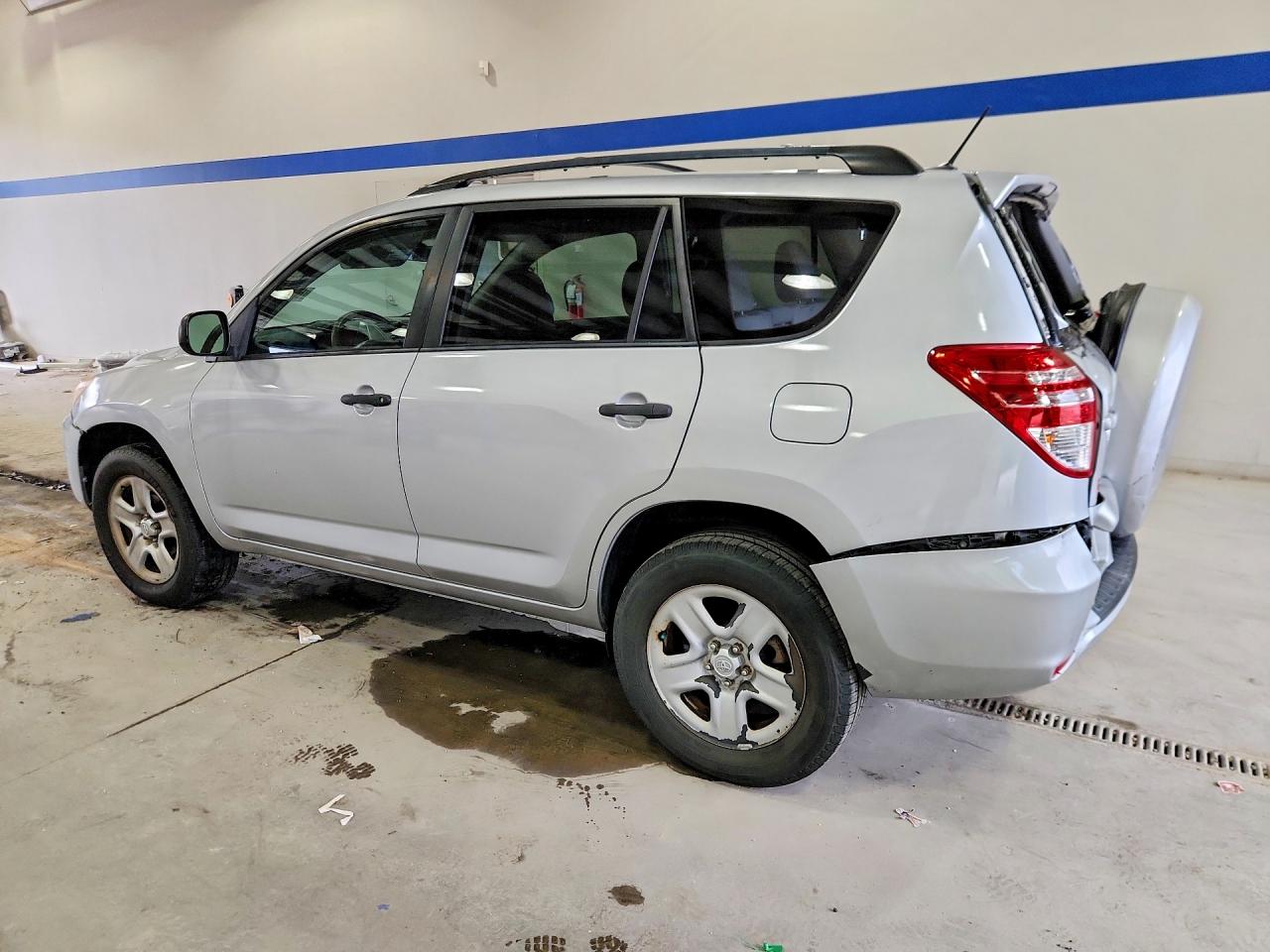 2012 Toyota Rav4 Base Серебряный vin: 2T3BF4DV8CW180896