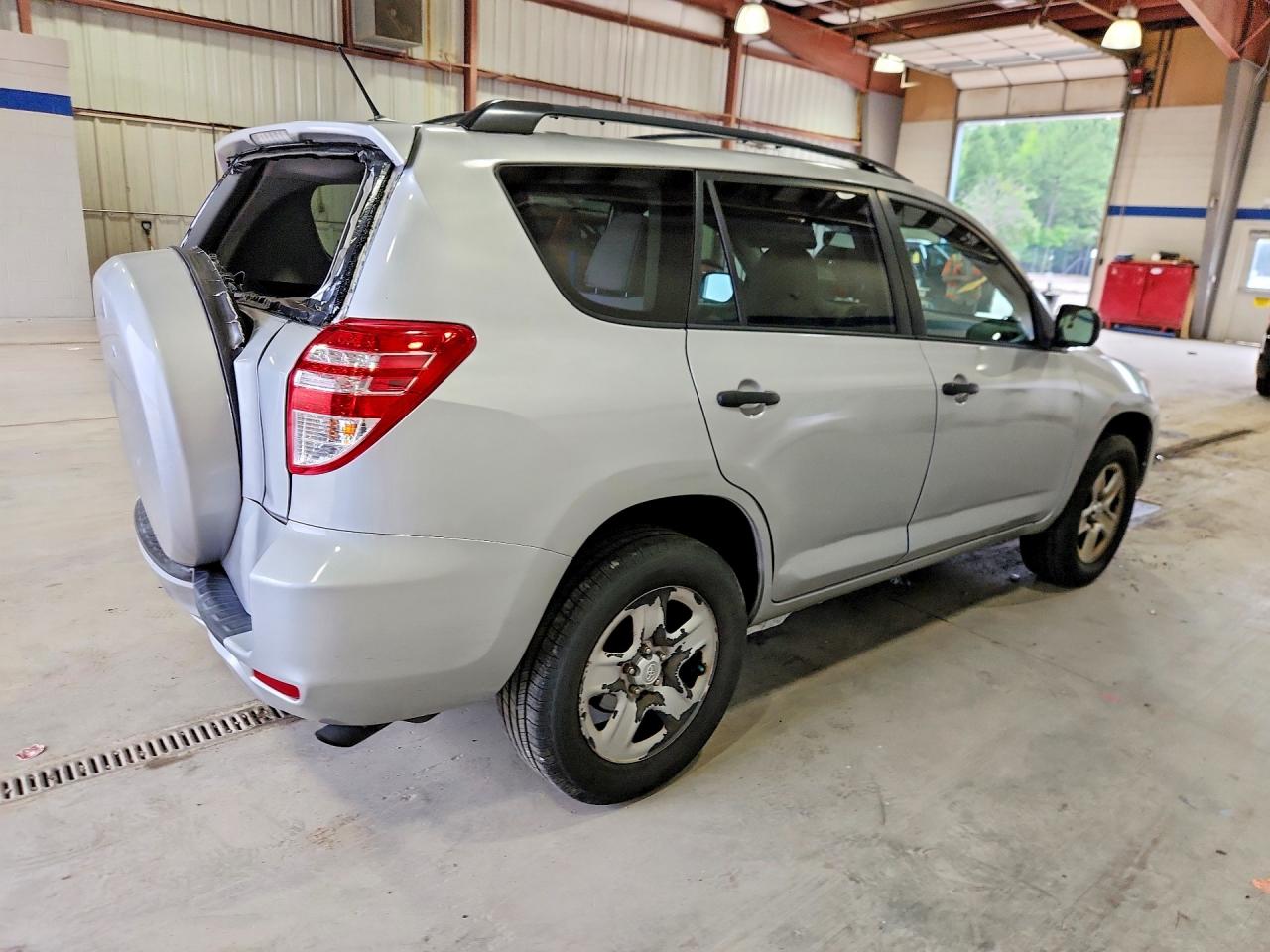 2012 Toyota Rav4 Base Серебряный vin: 2T3BF4DV8CW180896