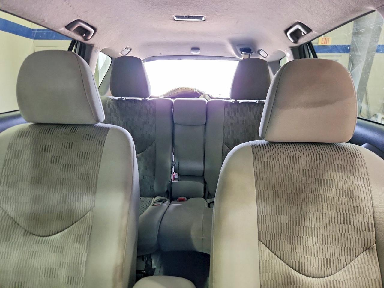 2012 Toyota Rav4 Base Silver vin: 2T3BF4DV8CW180896