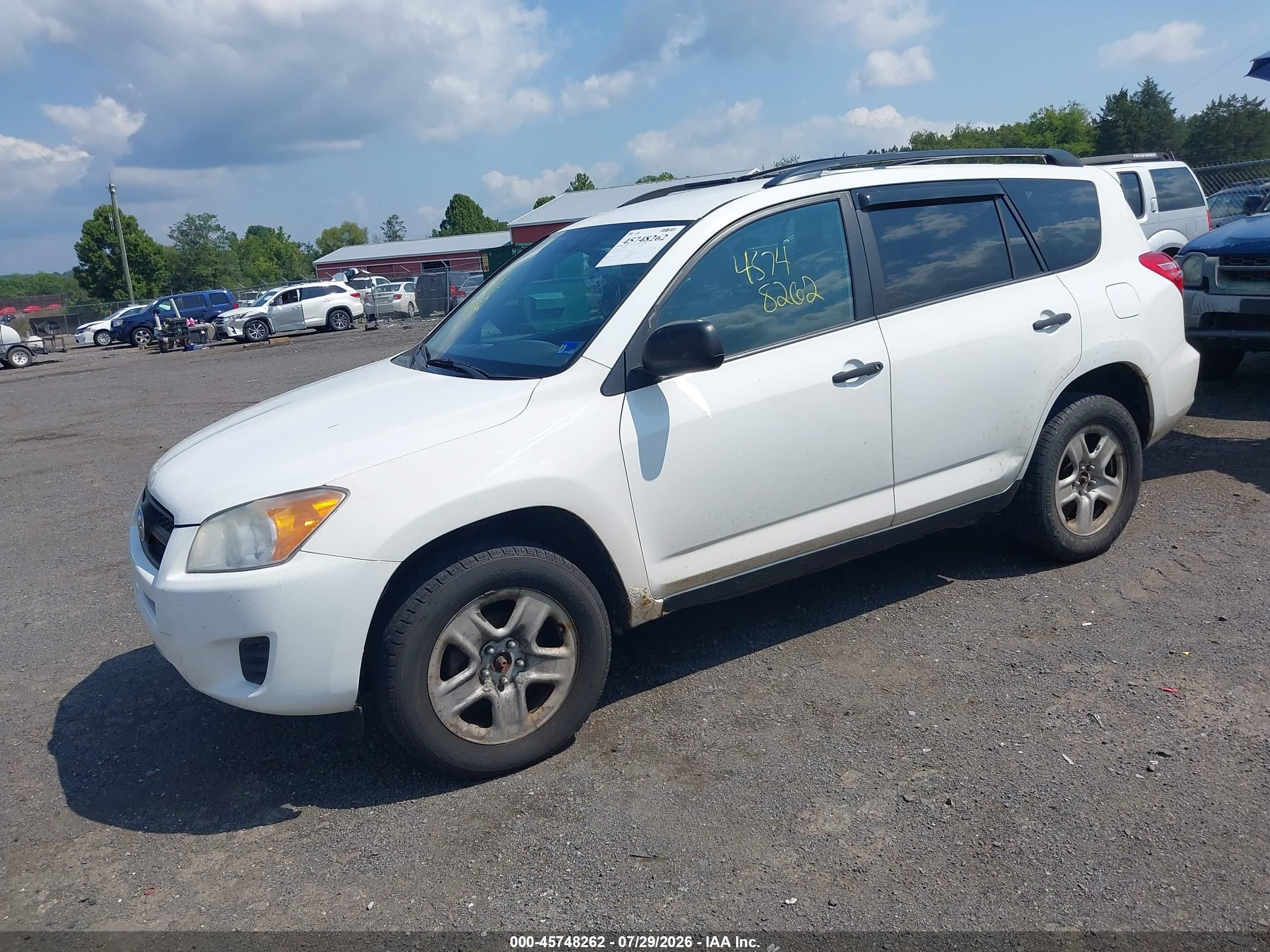 2012 Toyota Rav4   Белый vin: 2T3BF4DV8CW196788