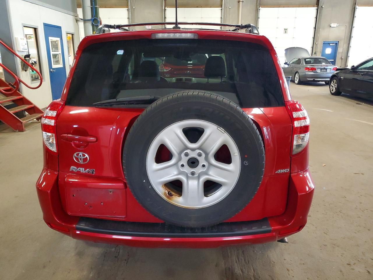 2012 Toyota Rav4 Base Red vin: 2T3BF4DV8CW199092