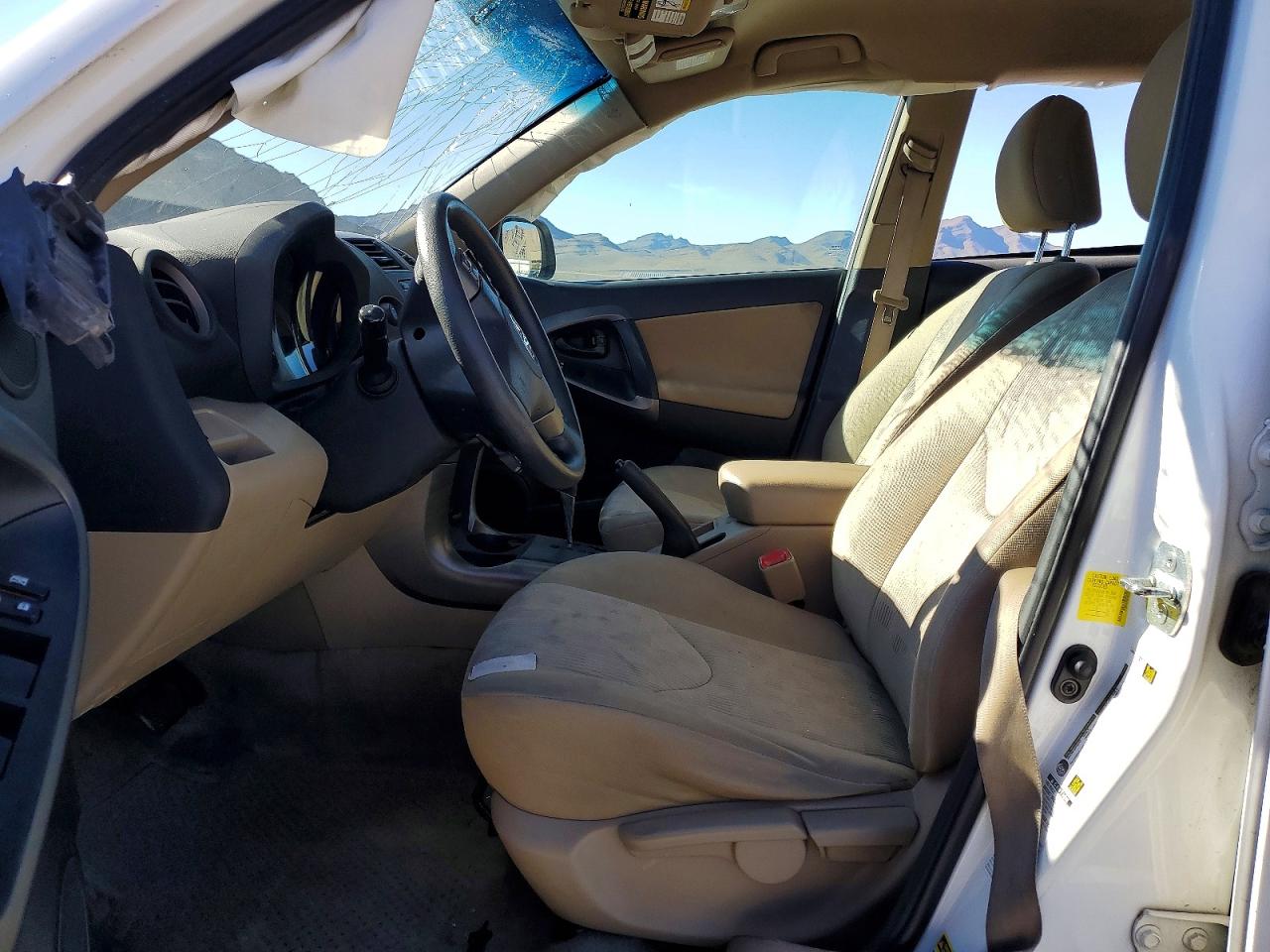 2012 Toyota Rav4 Base White vin: 2T3BF4DV8CW220314