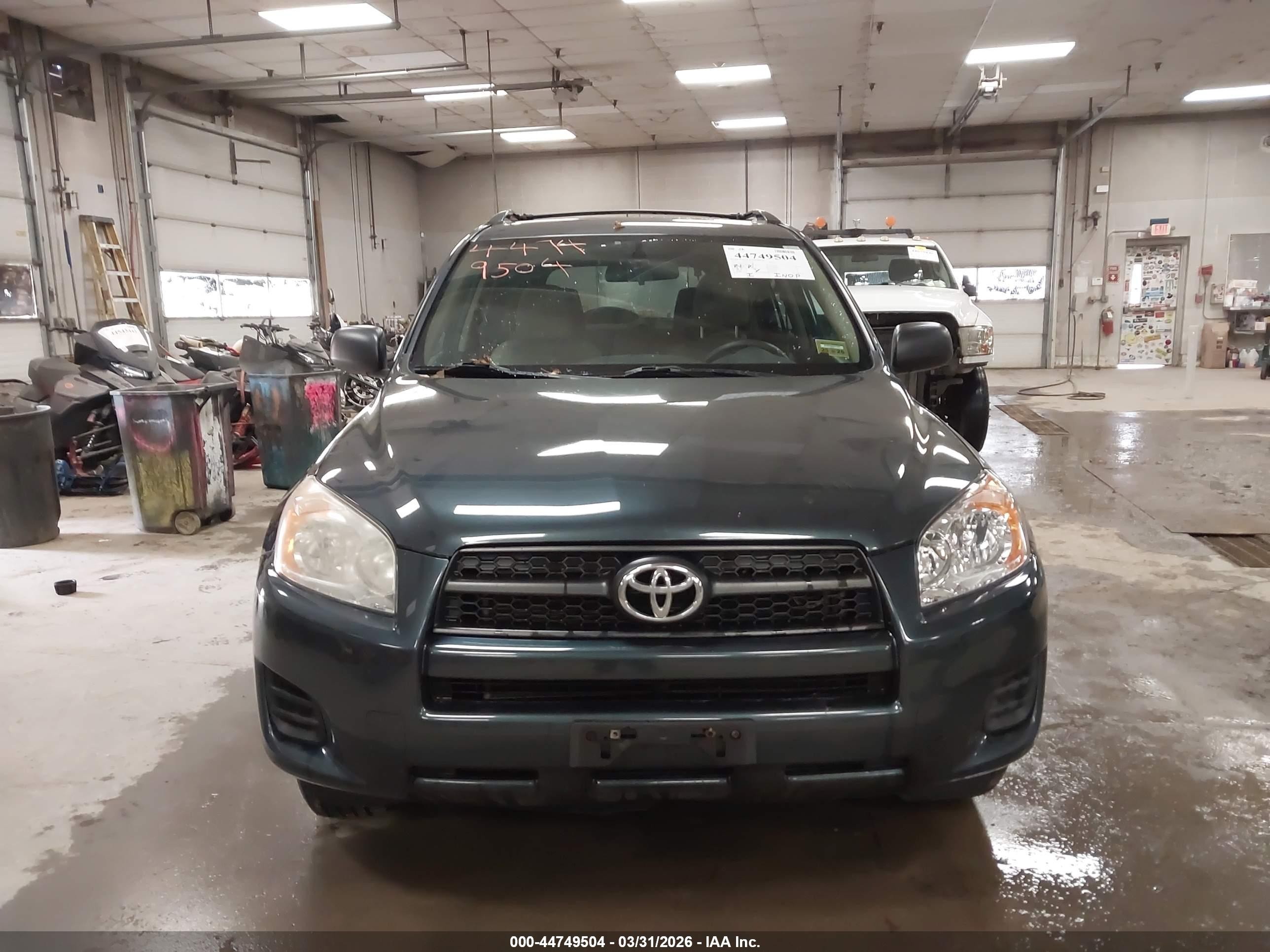 2012 Toyota Rav4   Blue vin: 2T3BF4DV8CW233791
