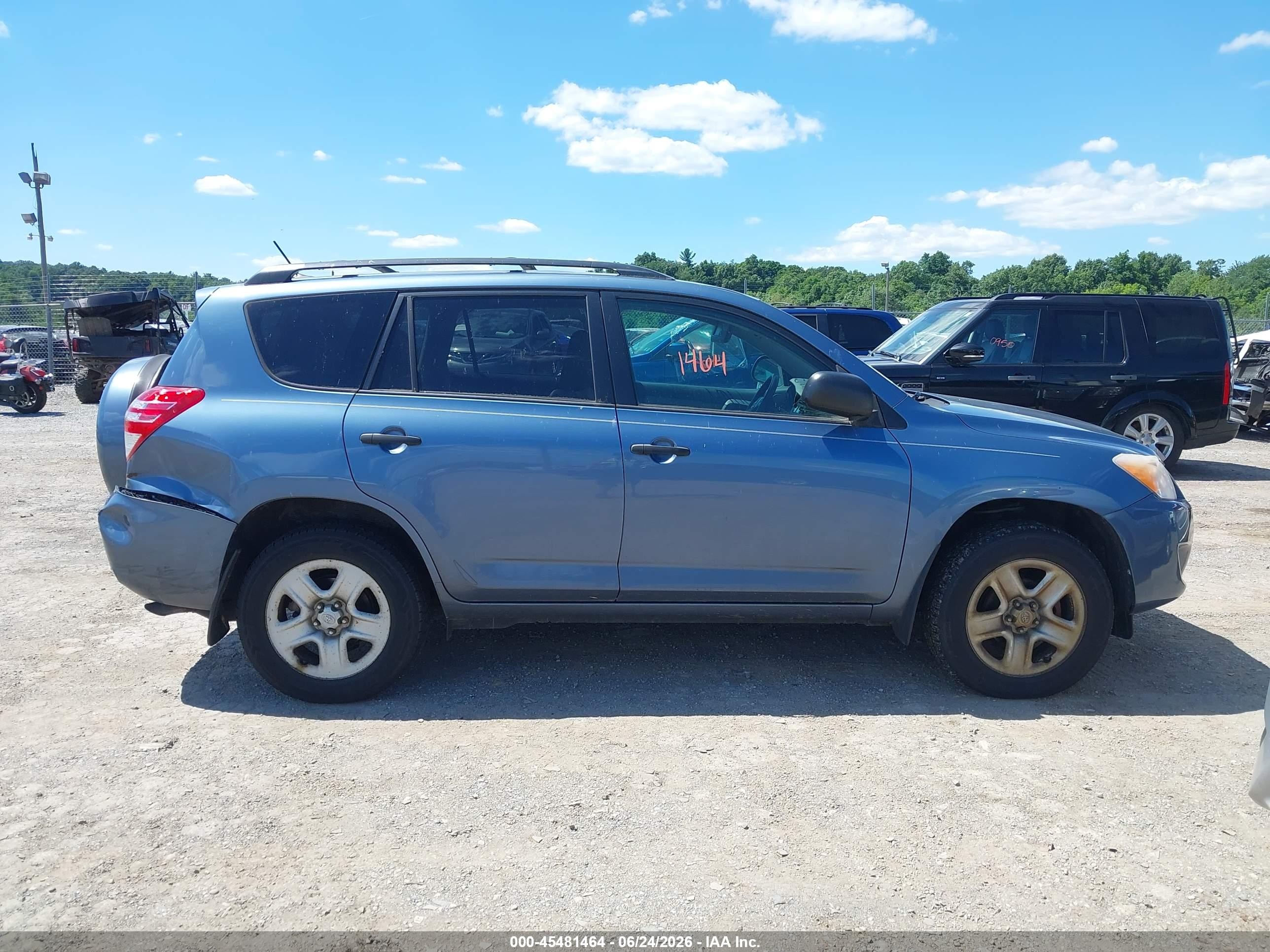 2012 Toyota Rav4   Blue vin: 2T3BF4DV8CW247626
