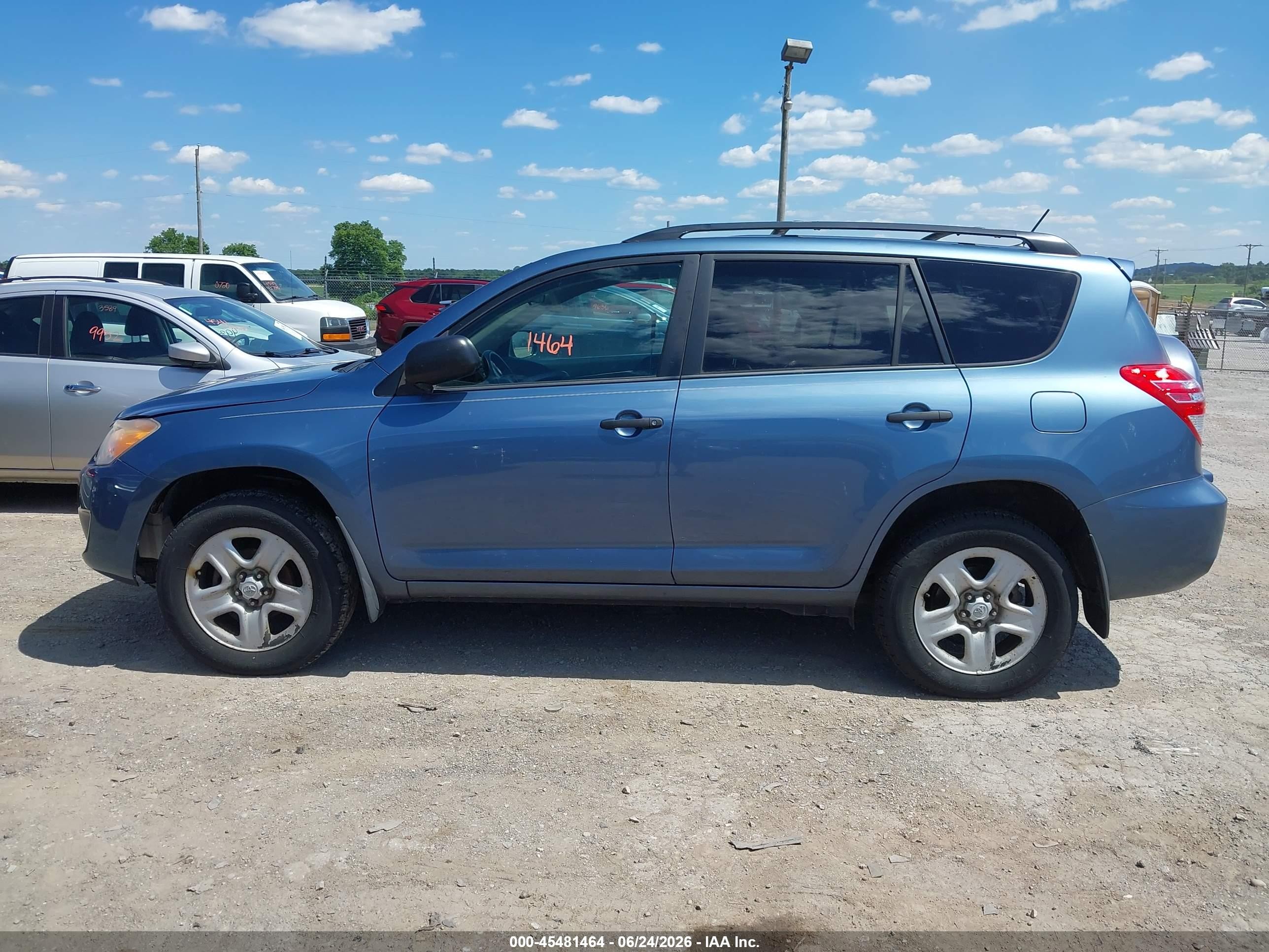 2012 Toyota Rav4   Blue vin: 2T3BF4DV8CW247626