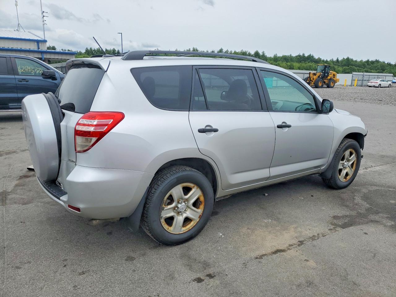 2012 Toyota Rav4 Base Silver vin: 2T3BF4DV8CW249487