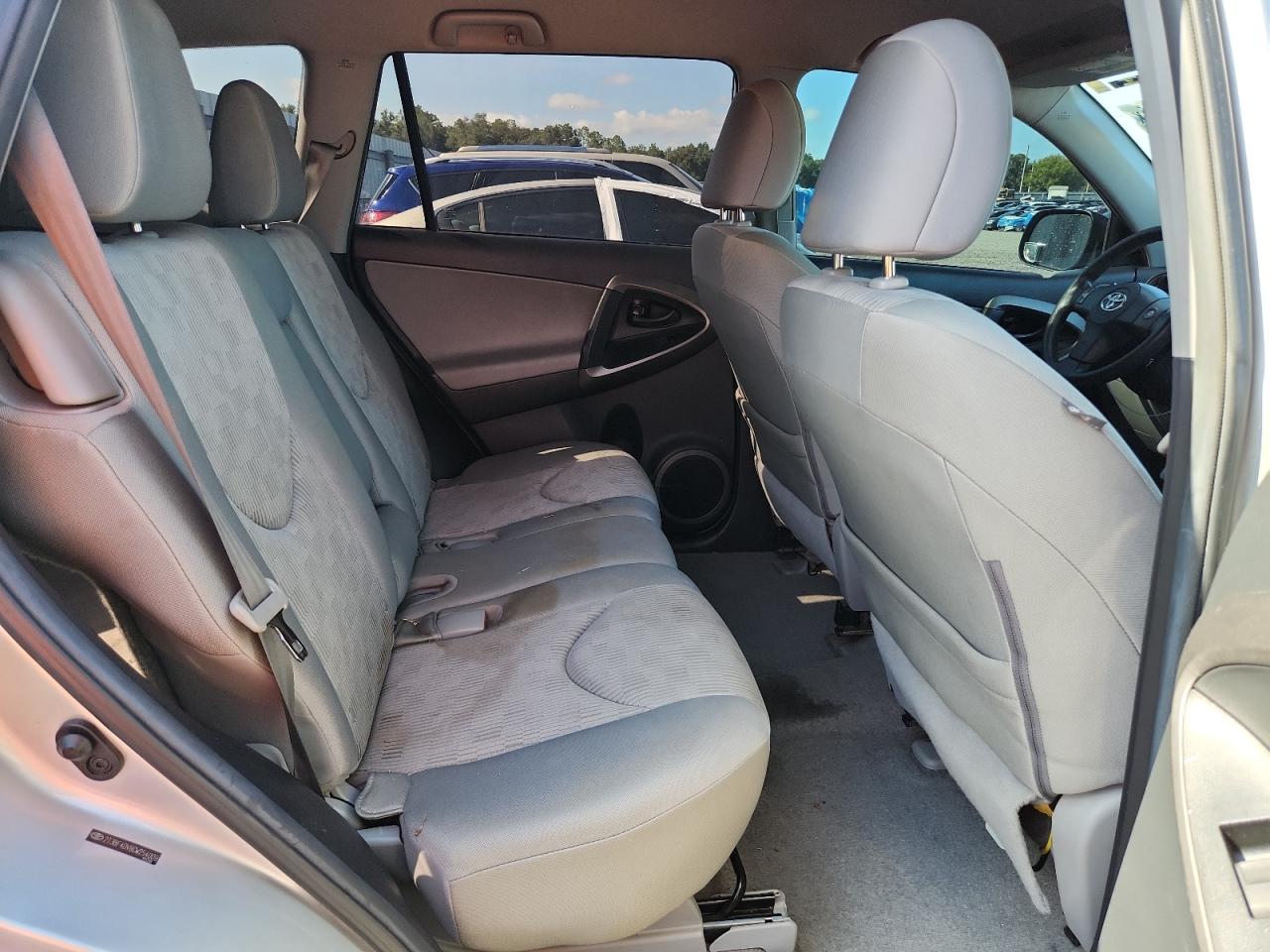 2012 Toyota Rav4 Base Silver vin: 2T3BF4DV8CW254009