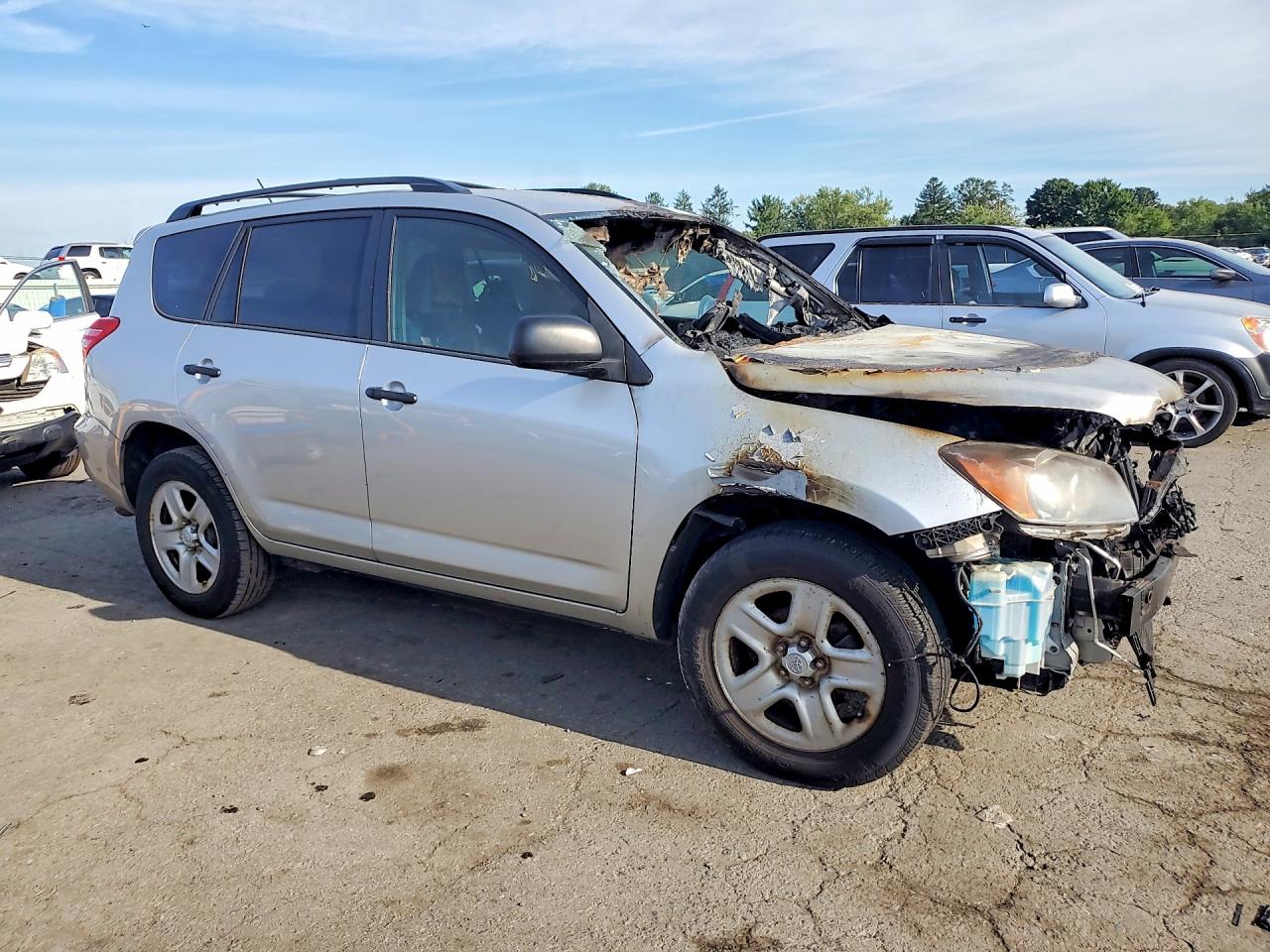 2010 Toyota Rav4 Base Silver vin: 2T3BF4DV9AW061252